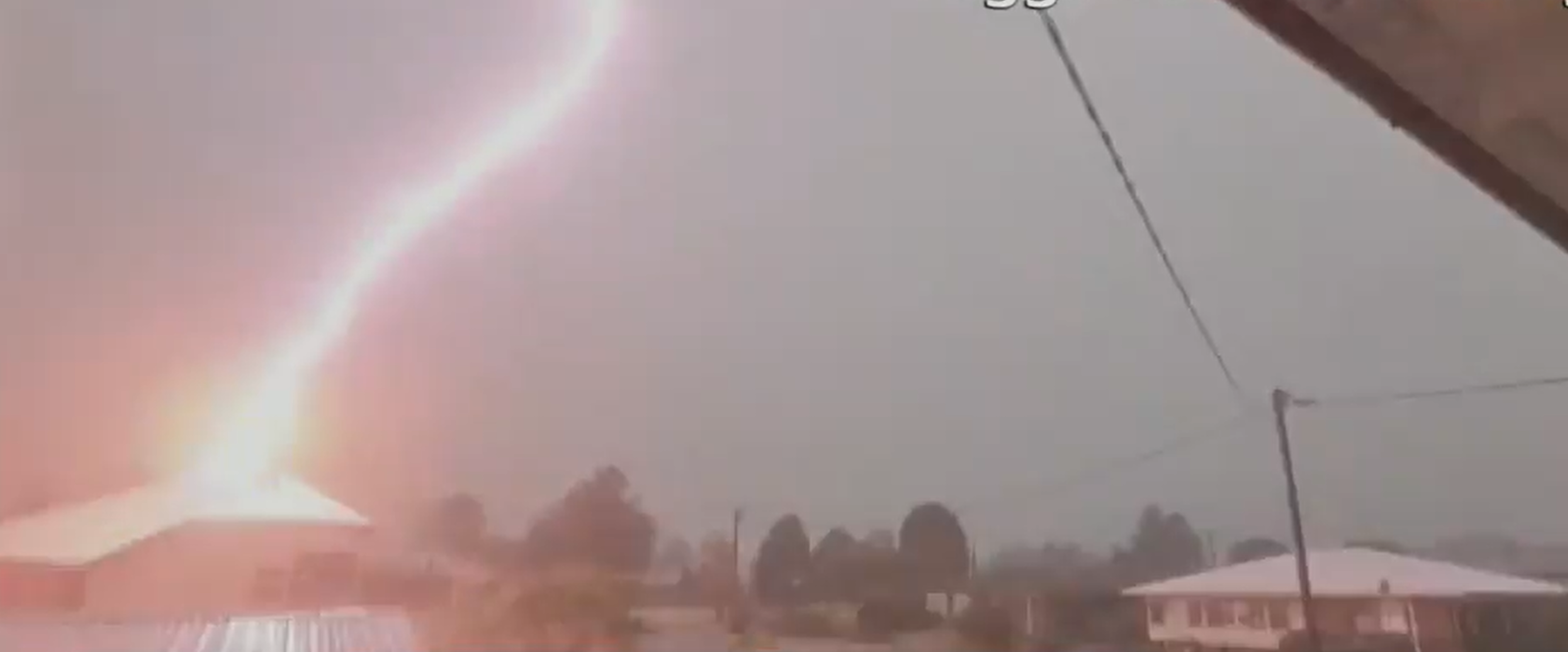 Queensland thunderstorms, weather