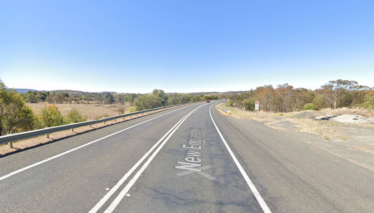Three dead, woman fighting for life after head-on crash in NSW