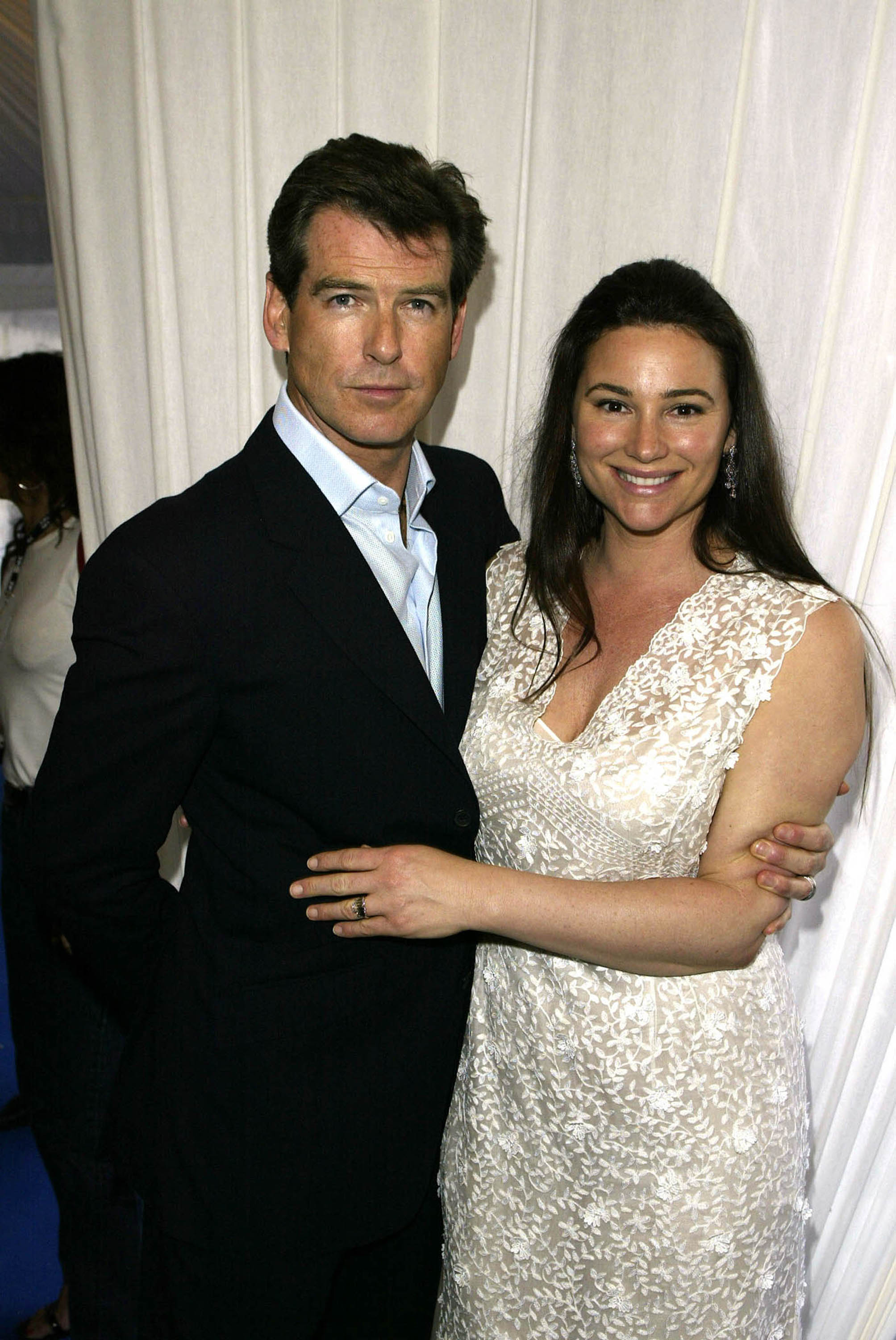 What Happened To James Bond Actor Pierce Brosnan S First Wife And Daughter Celebrity News Breaking News Today