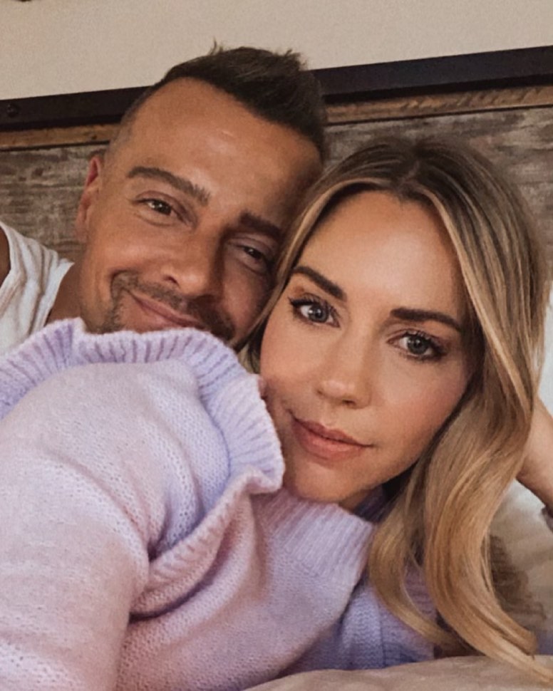 Actor Joey Lawrence announces engagement to actress Samantha Cope.