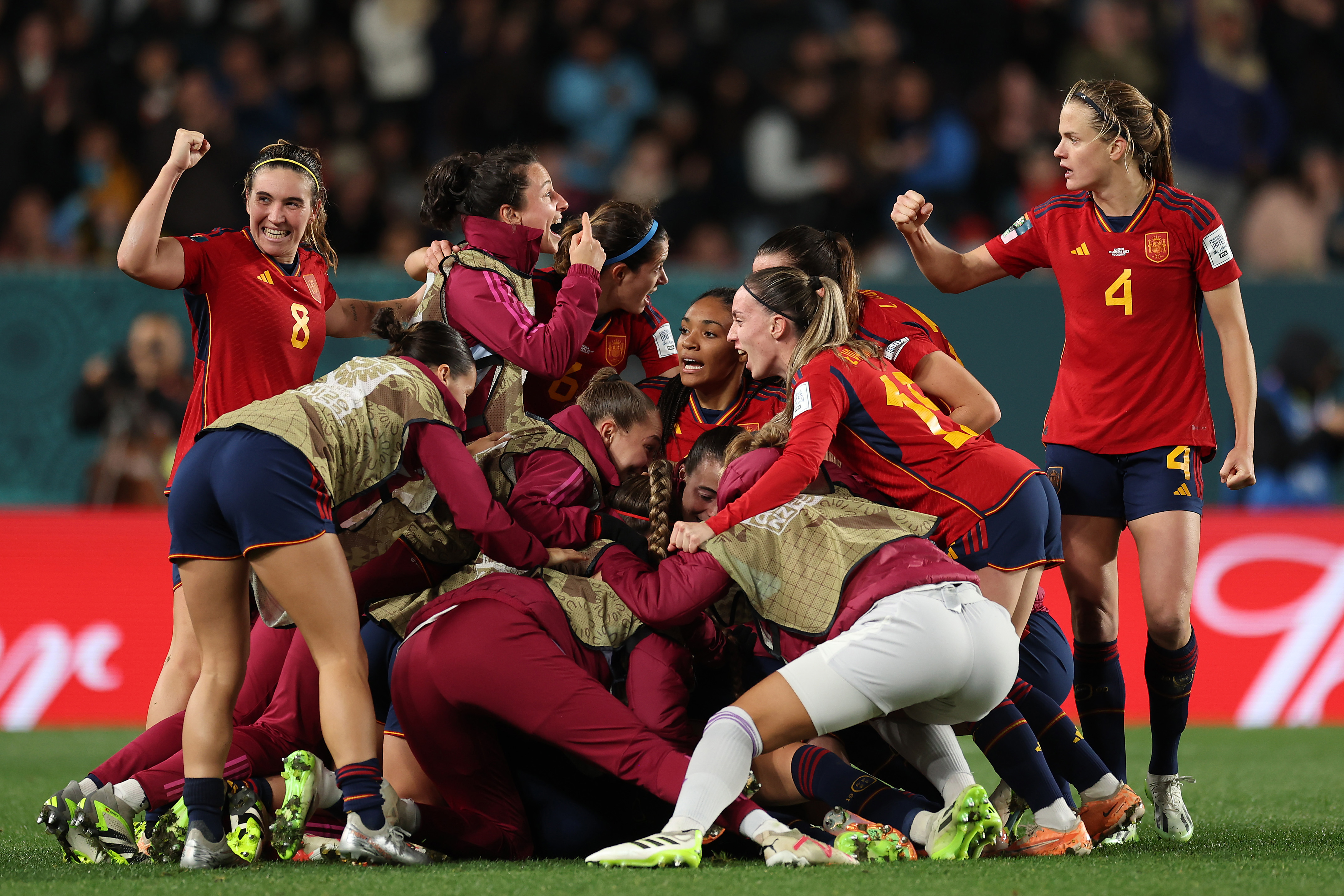 Spain players celebrate the team's second goal during the FIFA Women's World Cup Australia & New Zealand 2023 Semi Final match between Spain and Sweden at Eden Park on August 15, 2023 in Auckland / Tmaki Makaurau, New Zealand. (Photo by Maja Hitij - FIFA/FIFA via Getty Images)