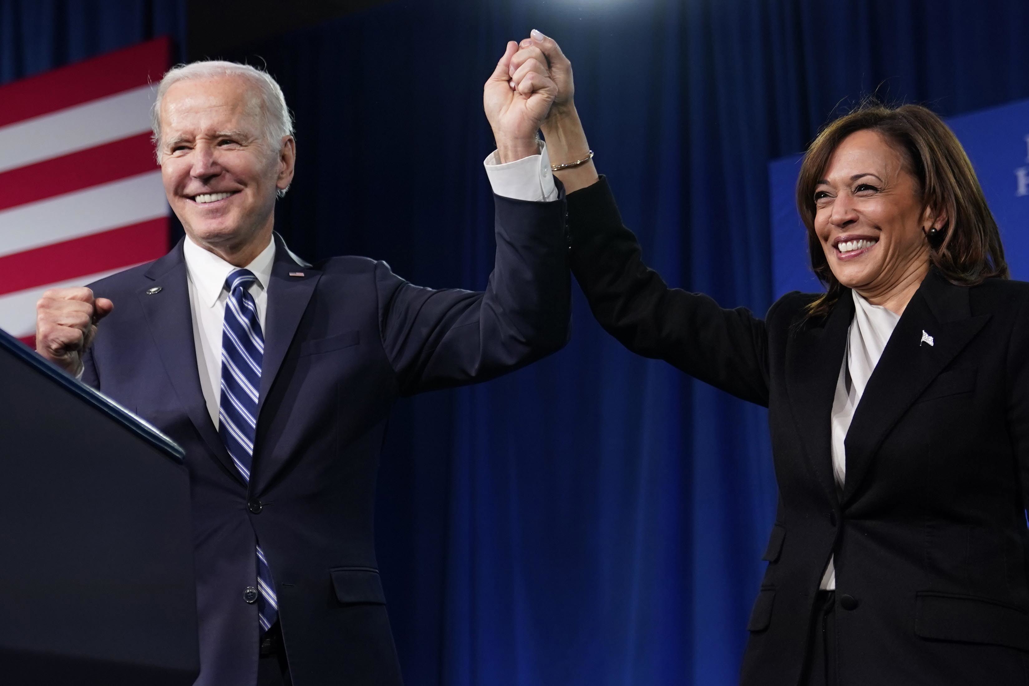 Los Obama respaldan a Kamala Harris, dándole un apoyo esperado pero crucial