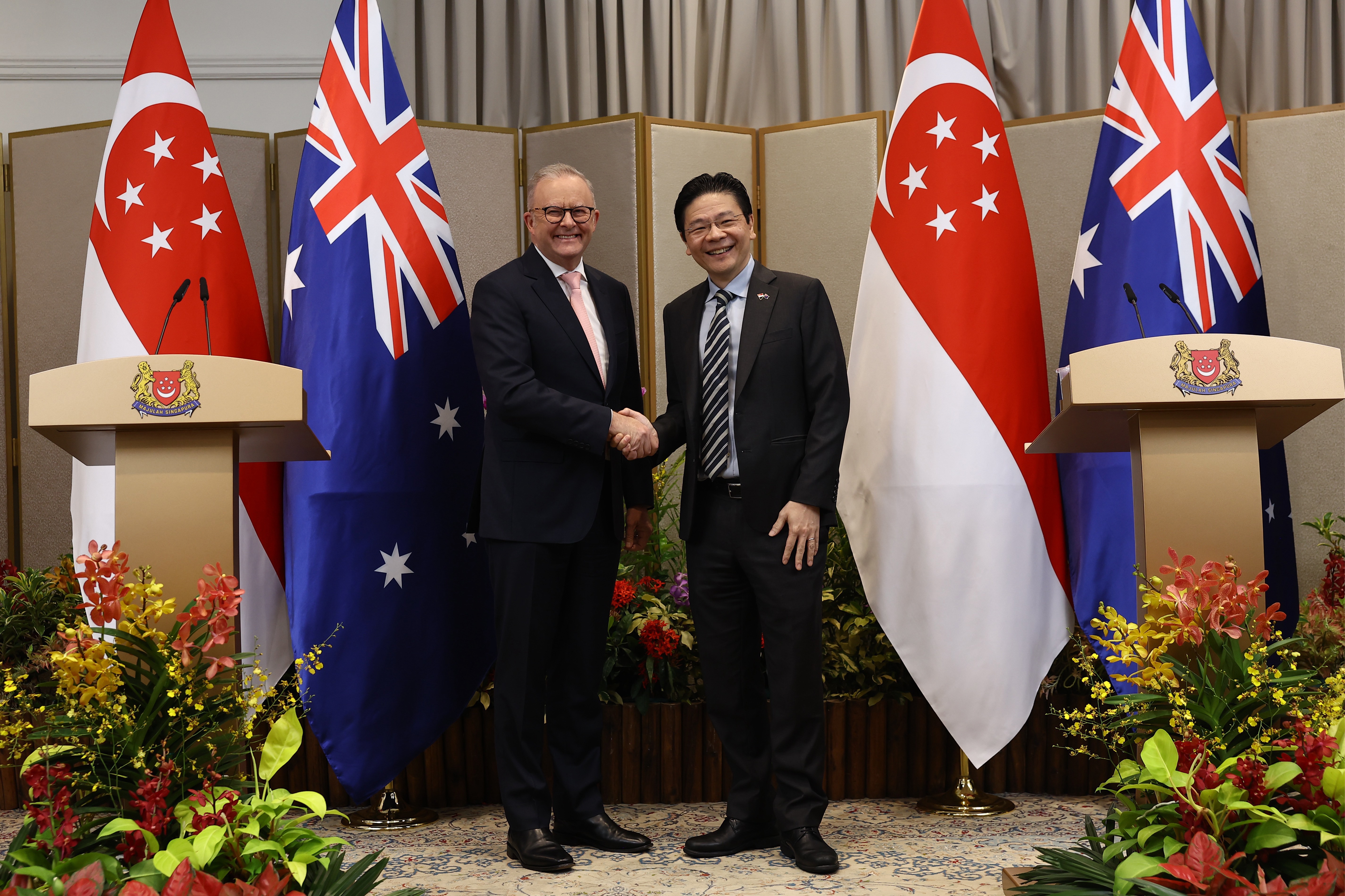 Prime Minister Anthony Albanese and Prime Minister of Singapore Lawrence Wong during a joint press conference at Istana Villa in Singapore on April 10, 2026. fedpol Photo: Dominic Lorrimer