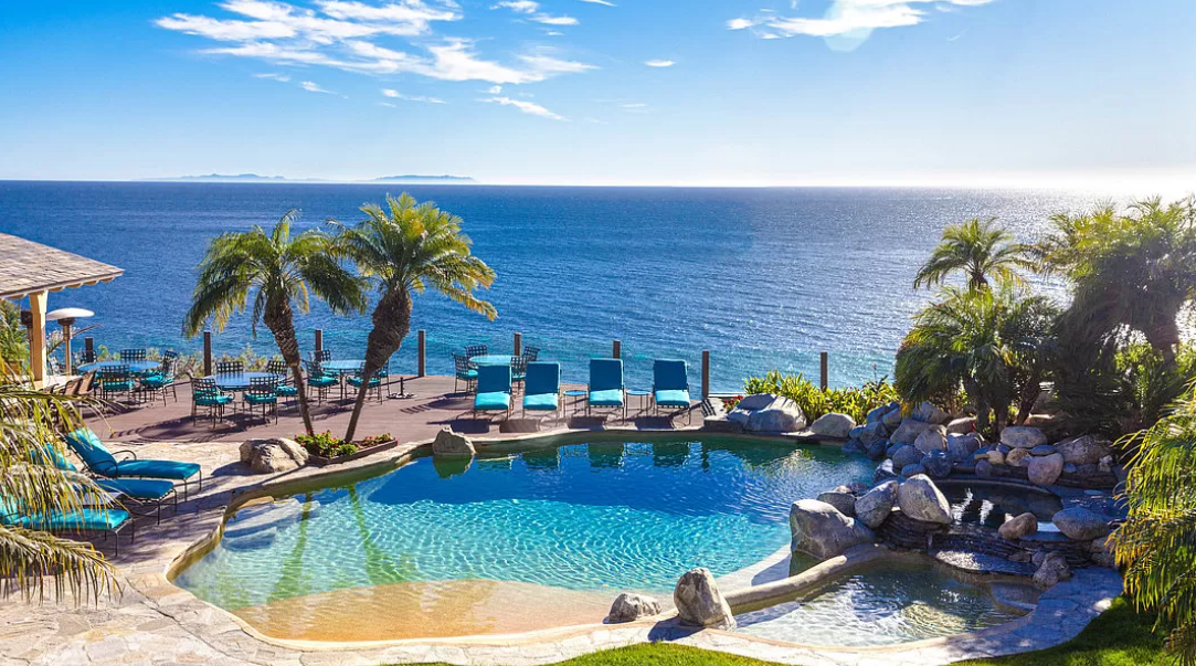 You can rent Jane Seymour's Malibu mansion, but it will cost you a pretty penny.