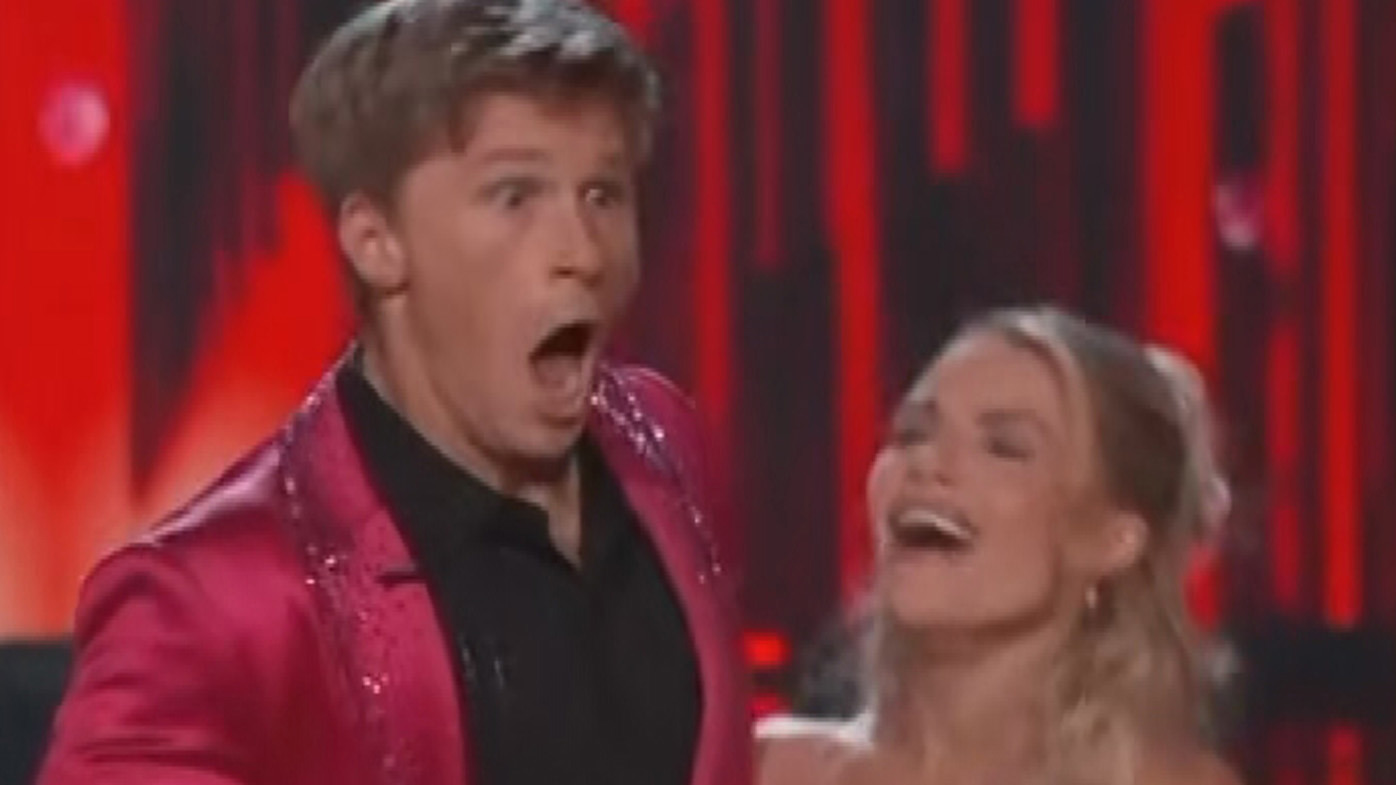 ROBERT IRWIN WINS DANCING WITH THE STARS 