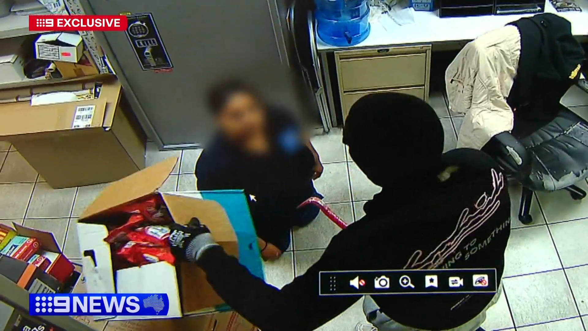 Armed thieves target Queensland servo in two overnight break-ins