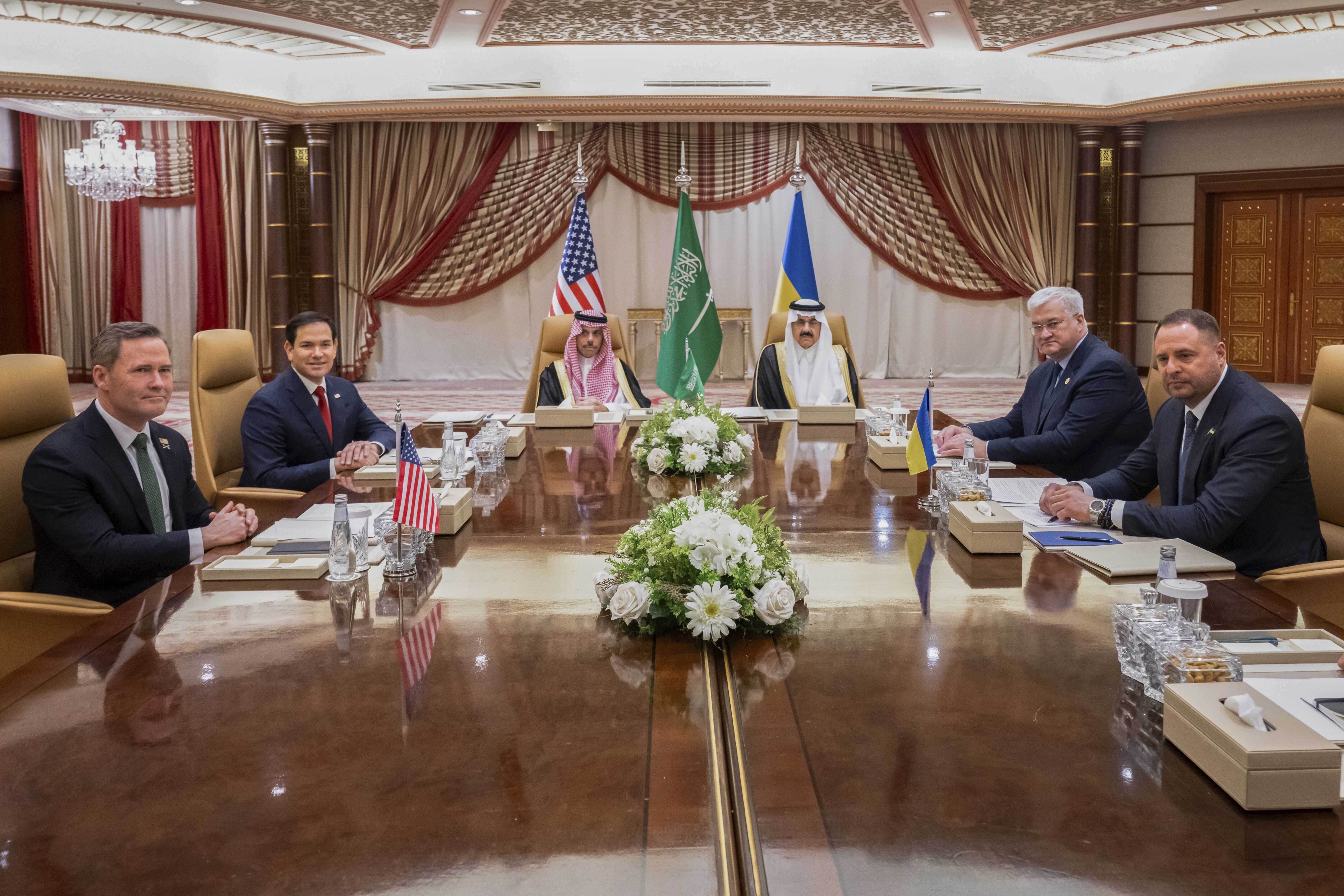 Ukraine-US talks on ending war with Russia start in Saudi Arabia