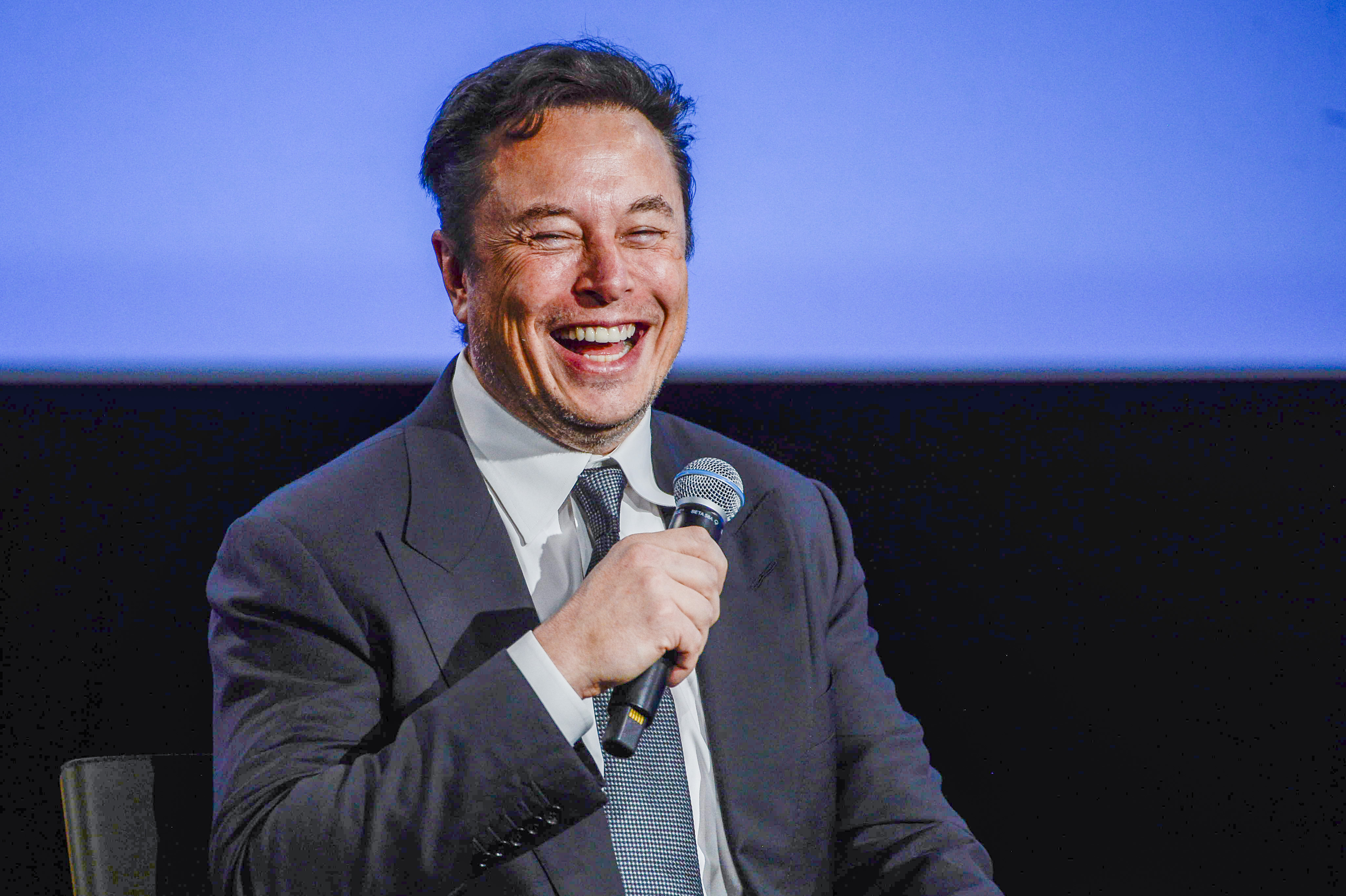 El fundador de Tesla, Elon Musk, habla en la feria ONS (Offshore Northern Seas) sobre energía sostenible en Stavanger, Noruega, el lunes 29 de agosto de 2022. (Carina Johansen/NTB Scanpix vía AP)