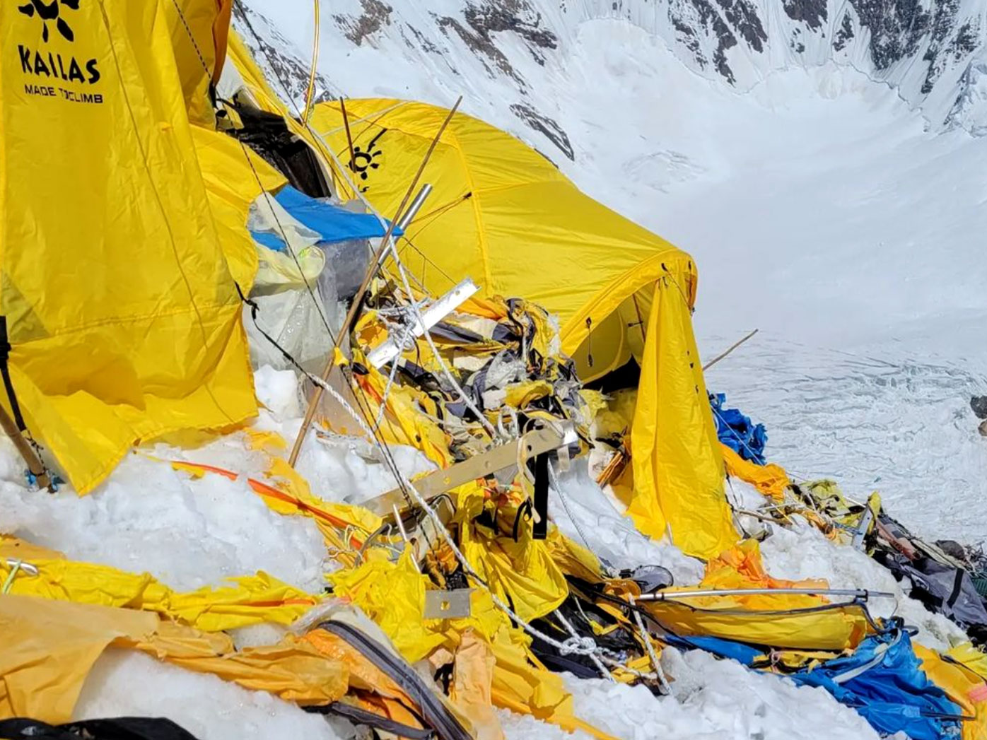 A photo of tents and rubbish on K2