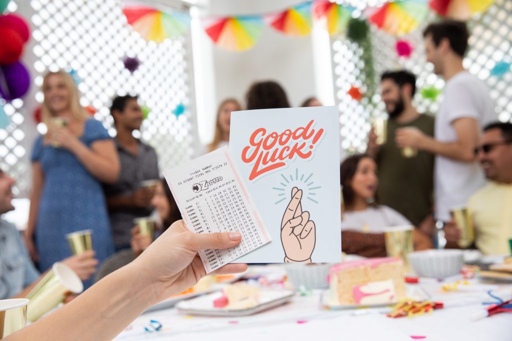 A Sydney man is ready to retire early after winning $30 million in Tuesday's Oz Lotto draw. The resident from Killara in the city's upper north shore held the only division one winning entry nationally in draw 1548.