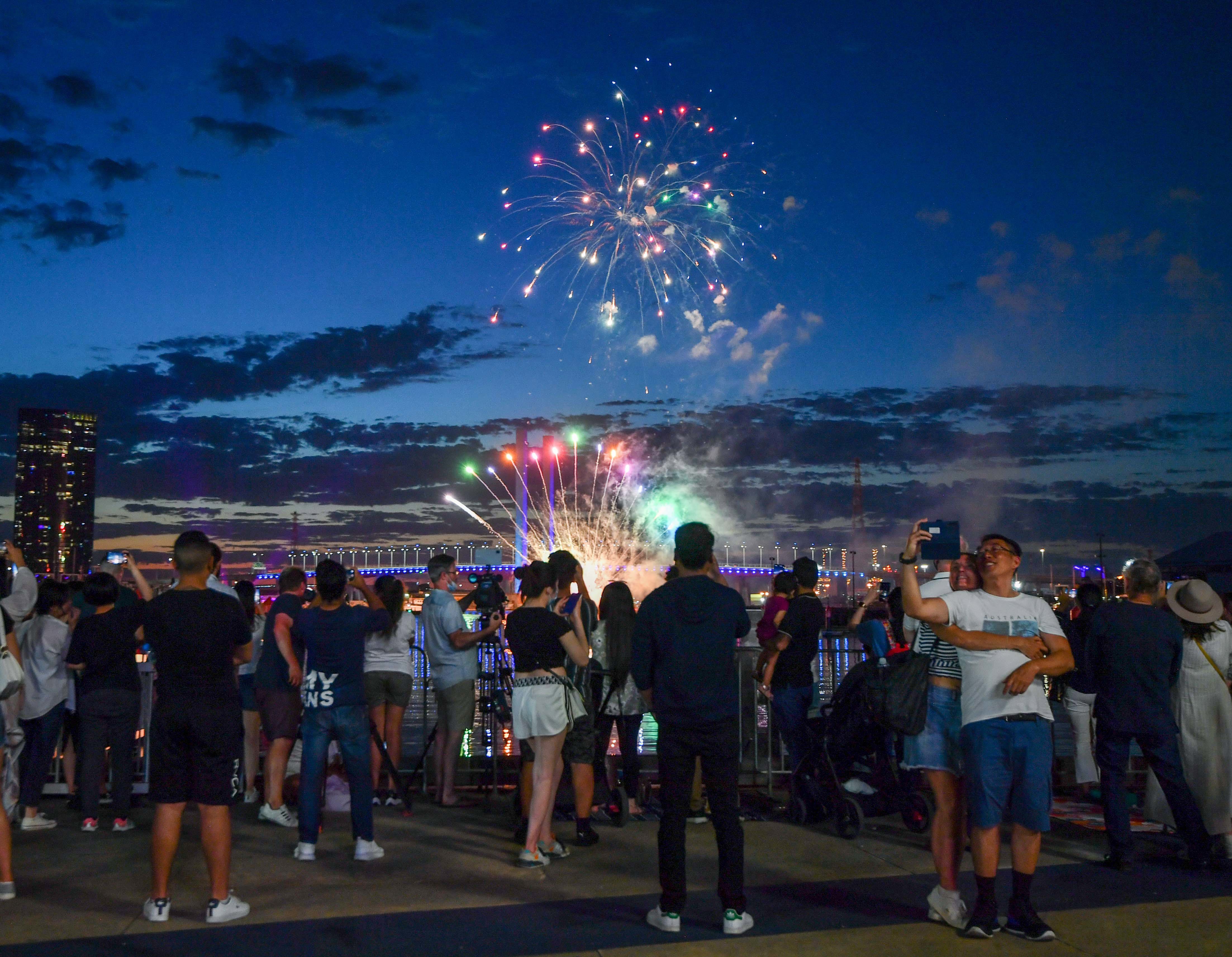 New Year's Eve fireworks at Docklands, Melbourne.