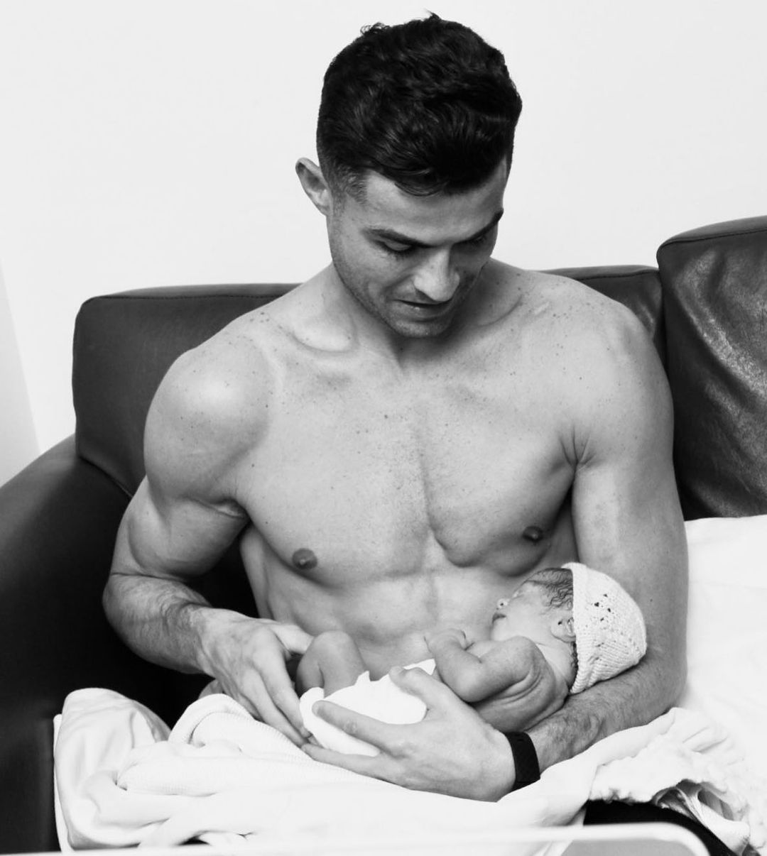 Cristiano Ronaldo shares first photo of late son.