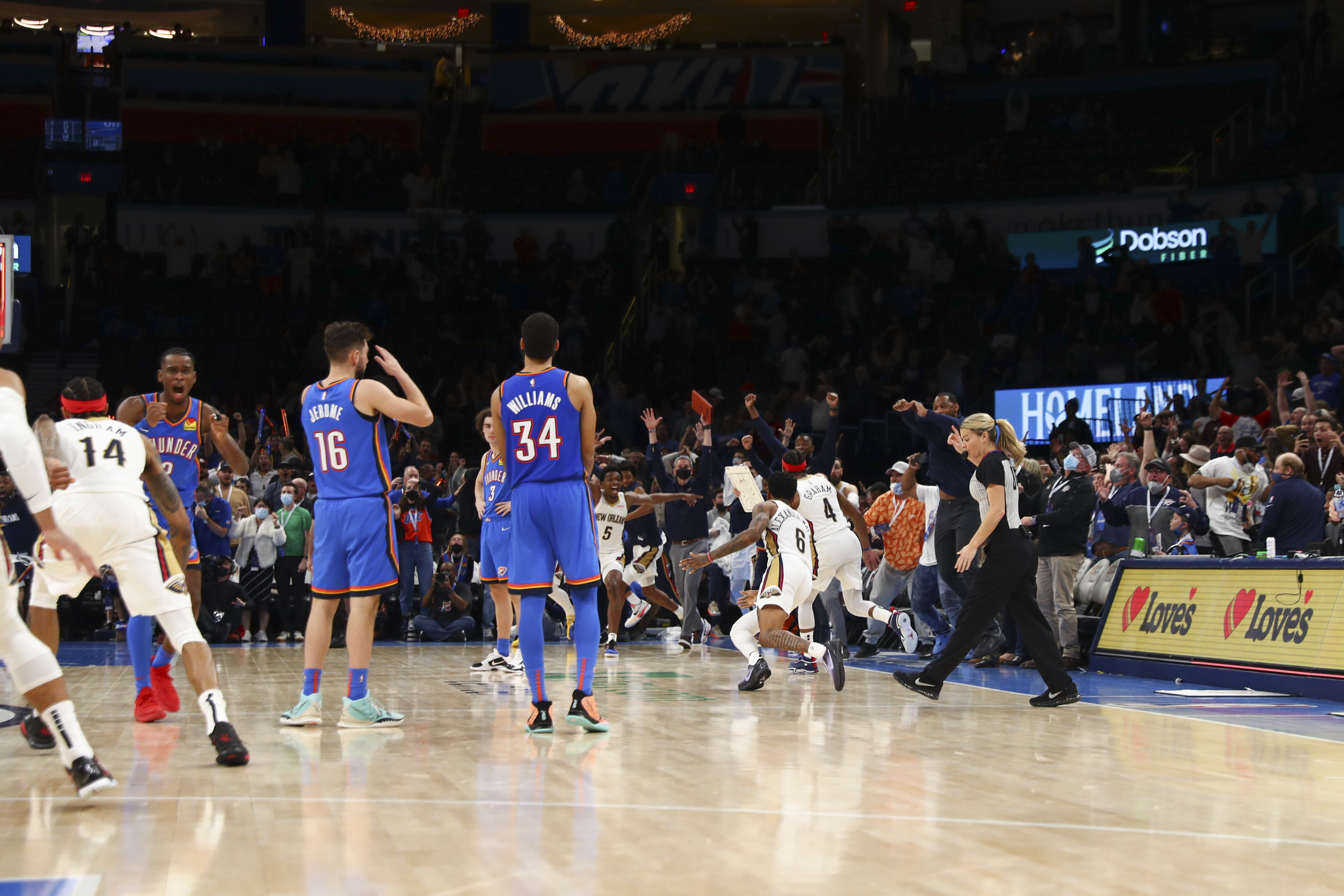 Devonte' Graham wins NBA's best Buzzer-Beater, National Basketball  Association, Oklahoma City Thunder, NBA fans voted Devonte' Graham's crazy  game-winner at the Thunder as the best NBA Buzzer-Beater of the season!