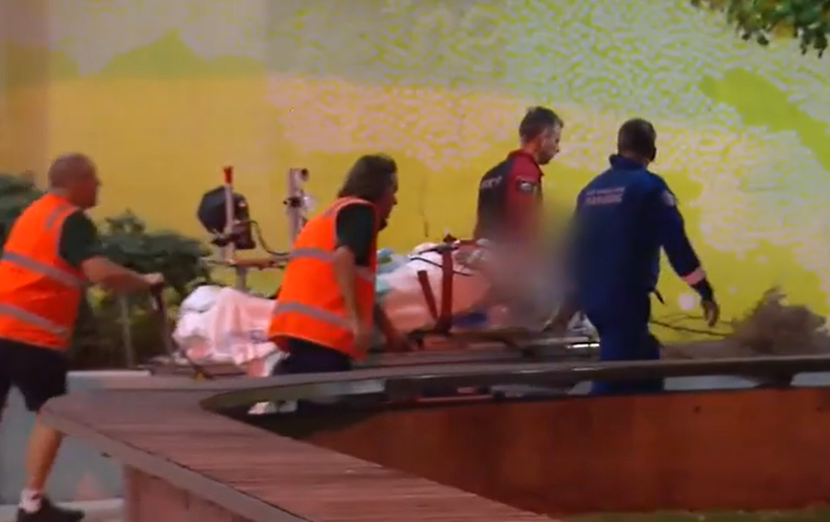 Car crashes into crowd in Walcha