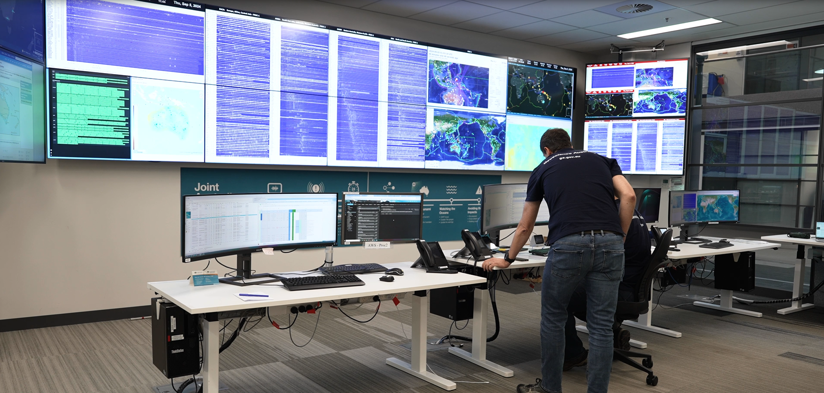 Earthquake, tsunami monitoring at Geoscience Australia 