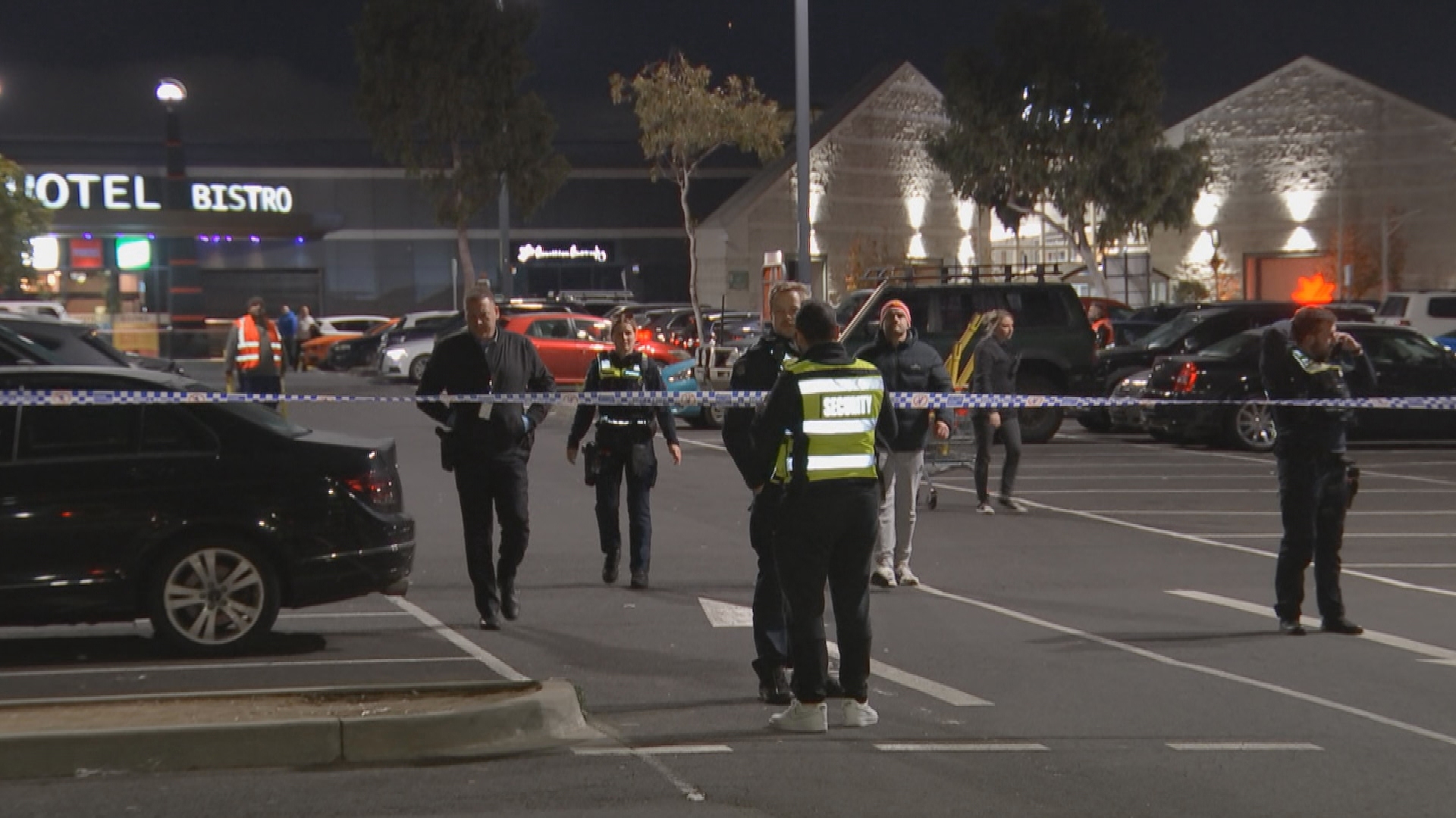 Shots fired during Melbourne shopping centre brawl