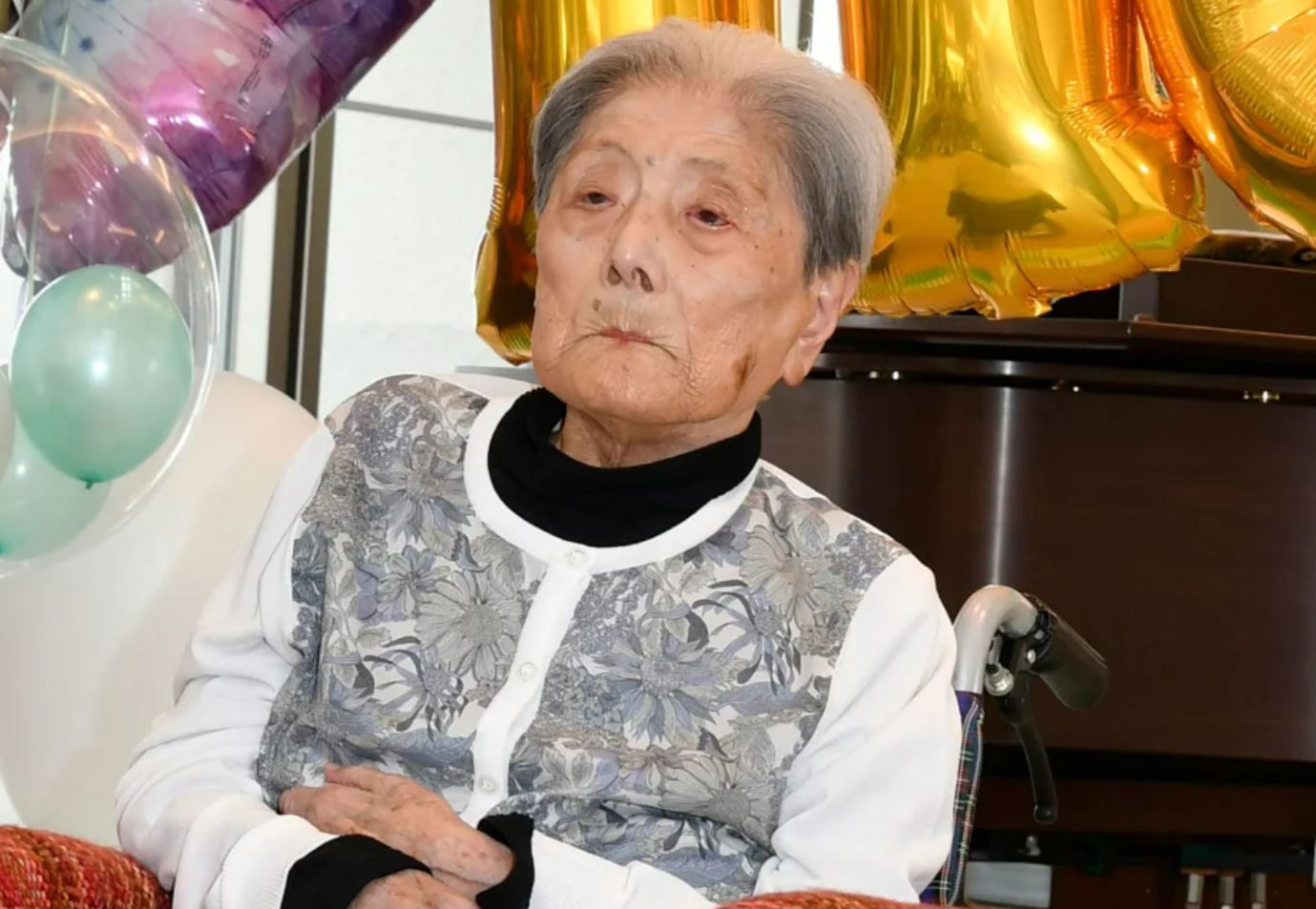 Tomiko Itooka, a Japanese woman who was the world's oldest person according to Guinness World Records, has died, an Ashiya city official said Saturday. She was 116.