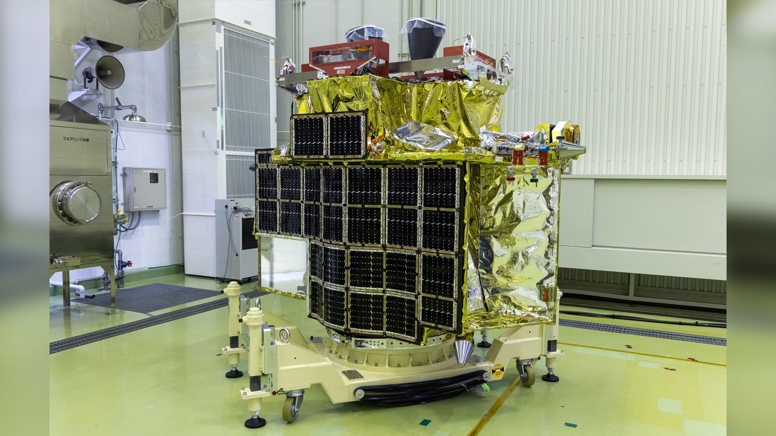The Smart Lander for Investigating Moon flight model can be seen at Tanegashima Space Center.