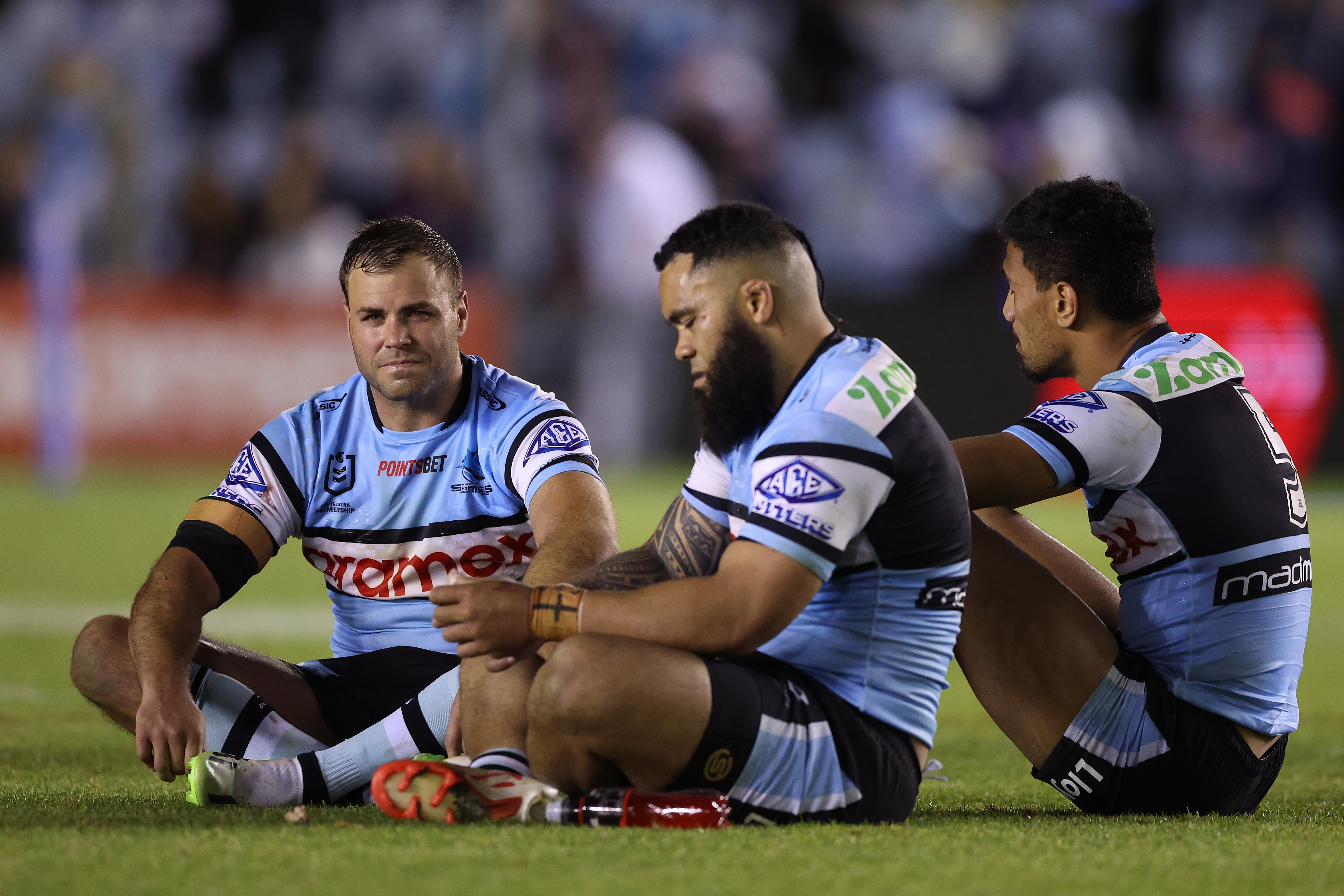 SYDNEY, AUSTRALIA - SEPTEMBER 09:  Wade Graham of the Sharks reacts after playing his last match after losing the NRL Elimination Final match between Cronulla Sharks and Sydney Roosters at PointsBet Stadium on September 09, 2023 in Sydney, Australia. (Photo by Mark Metcalfe/Getty Images)