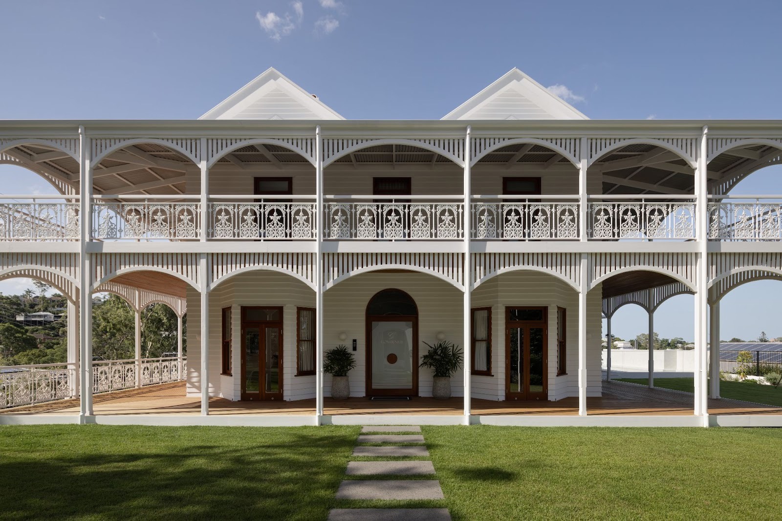 The Aussie trophy home that 'didn't make sense' sells for mega sum