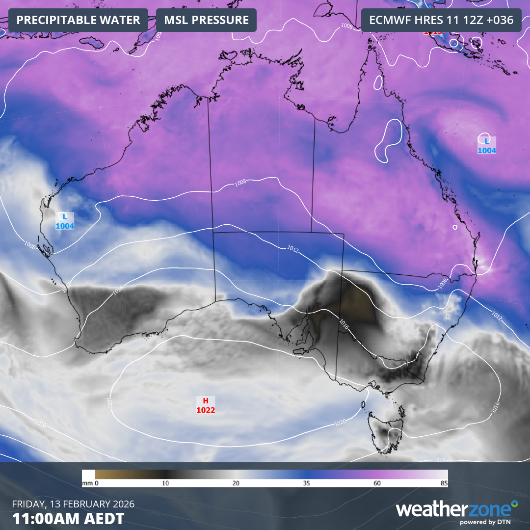 Modelled mean sea level pressure and precipitable water on Friday morning, showing moisture-laden air and a low pressure trough over Qld.