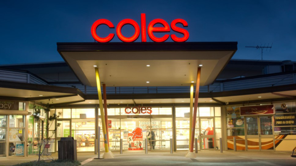 Coles, Woolworths ordered to dump 5000 tonnes of soft plastic