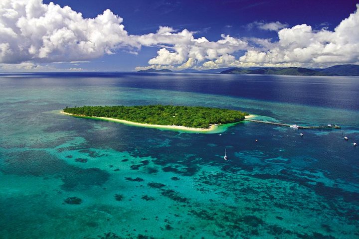 Tripadvisor awarded the top 25 Bucket List Experiences in the world for 2022, which also includes a scenic flight over the Great Barrier Reef.