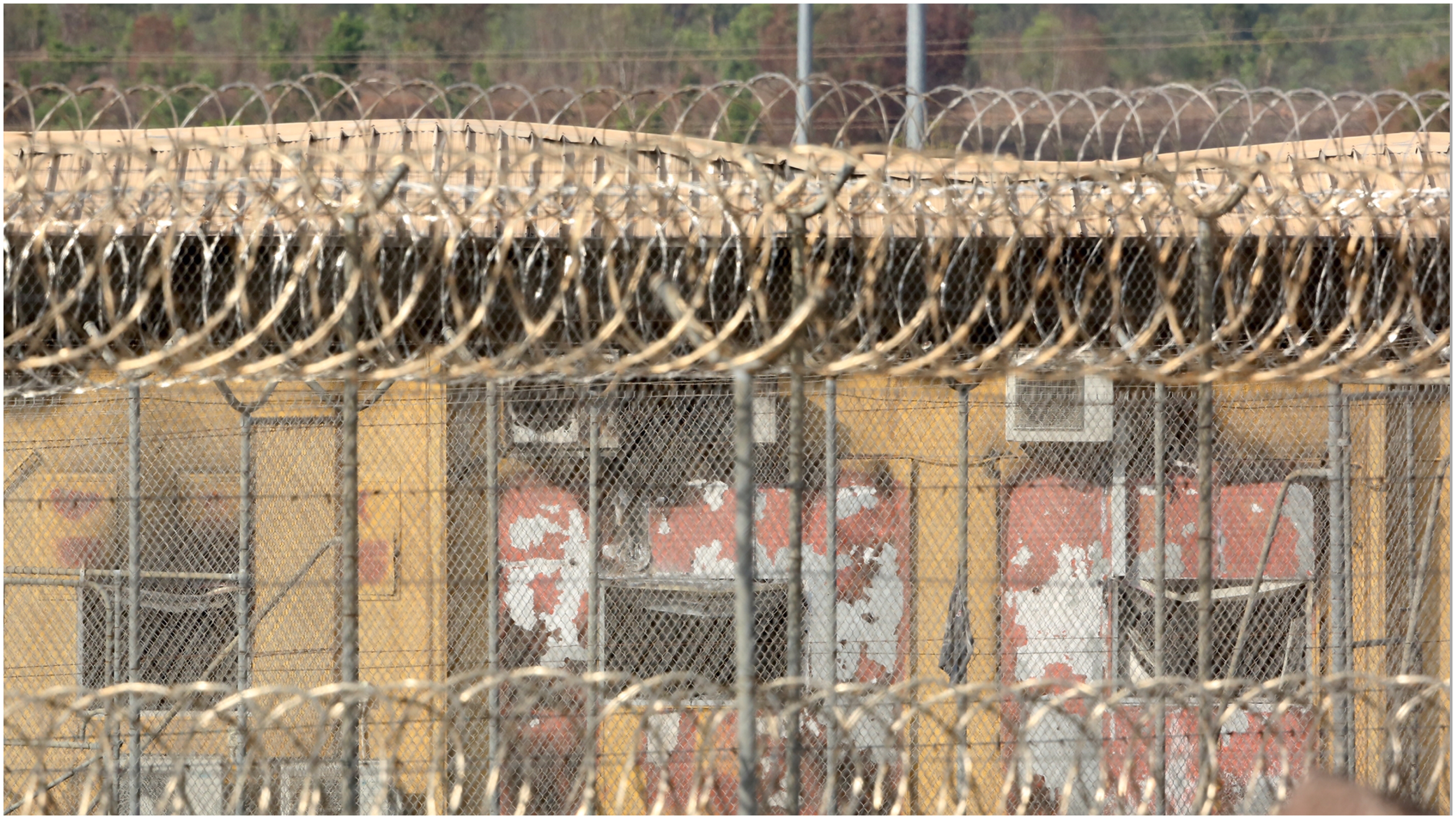 A teenager has been sentenced for setting a fellow Don Dale inmate's cell alight and threatening to kill him.