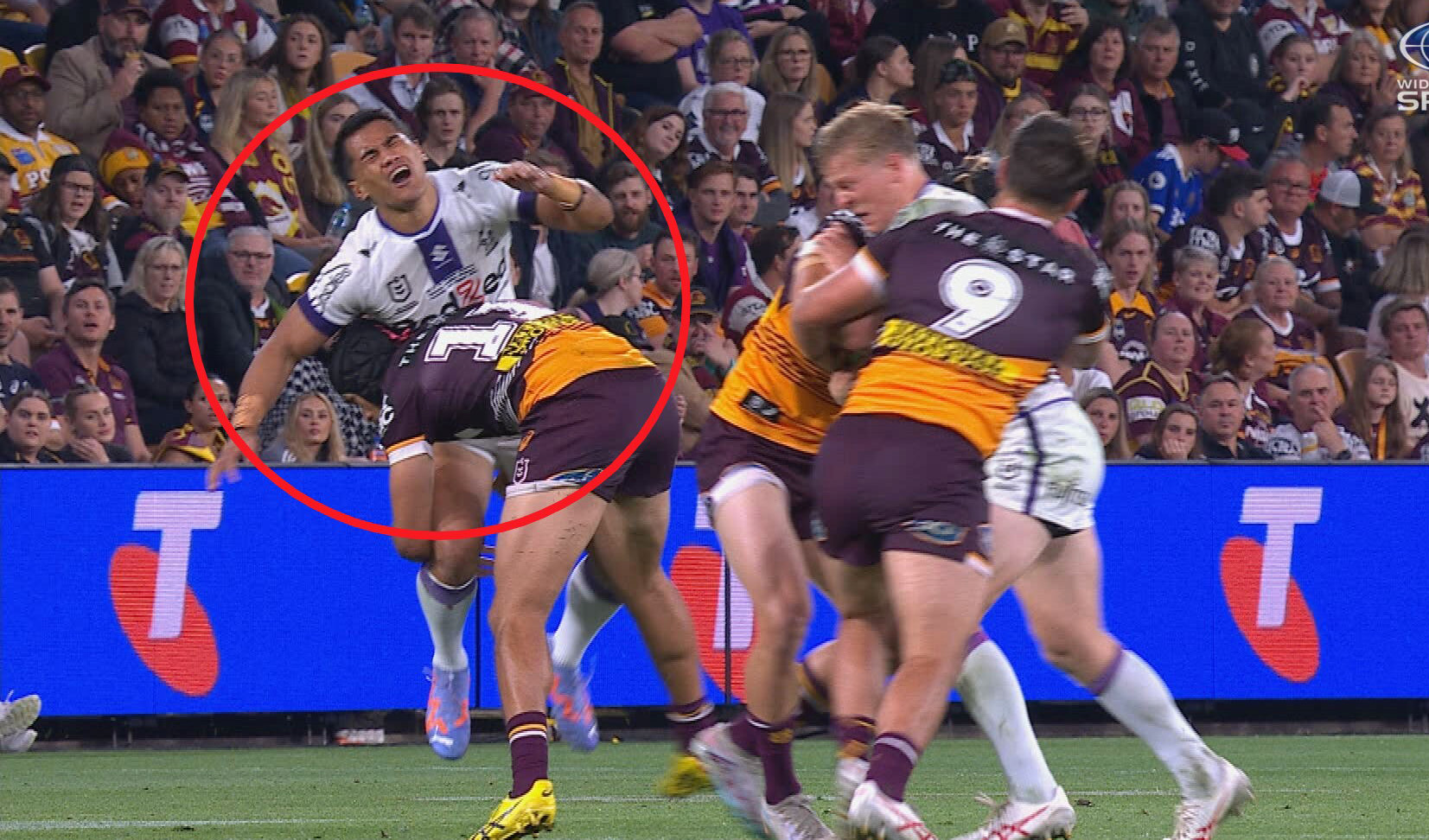 Brendan Piakura hits Storm debutant Sualauvi Faalogo﻿ off the ball.