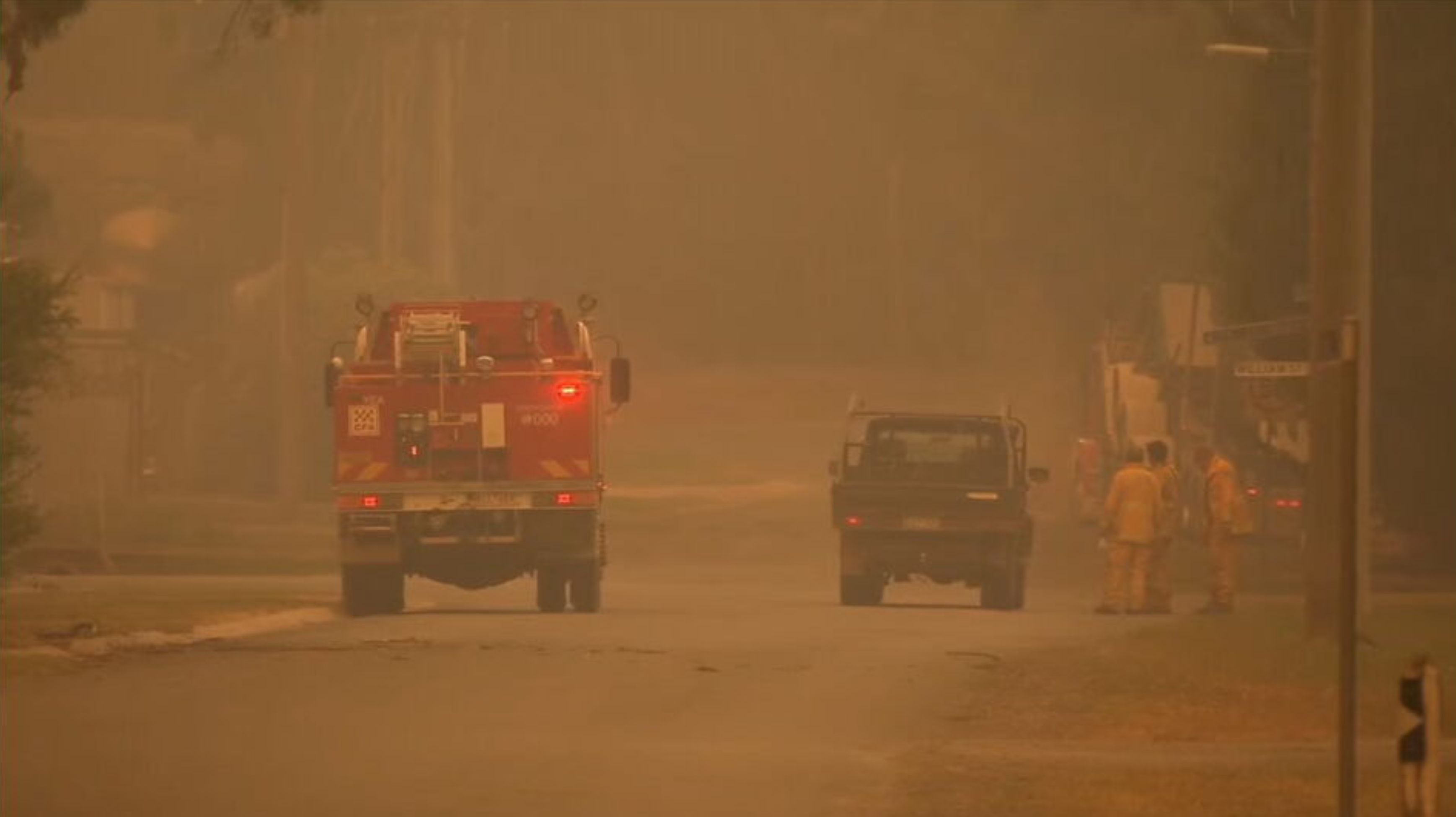 Firefighters have battled low visibility on the fire ground at Alexandra.