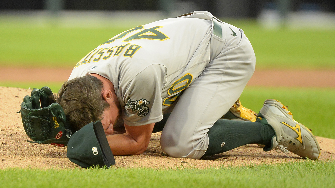 MLB news: Oakland pitcher Chris Bassitt struck in the face against