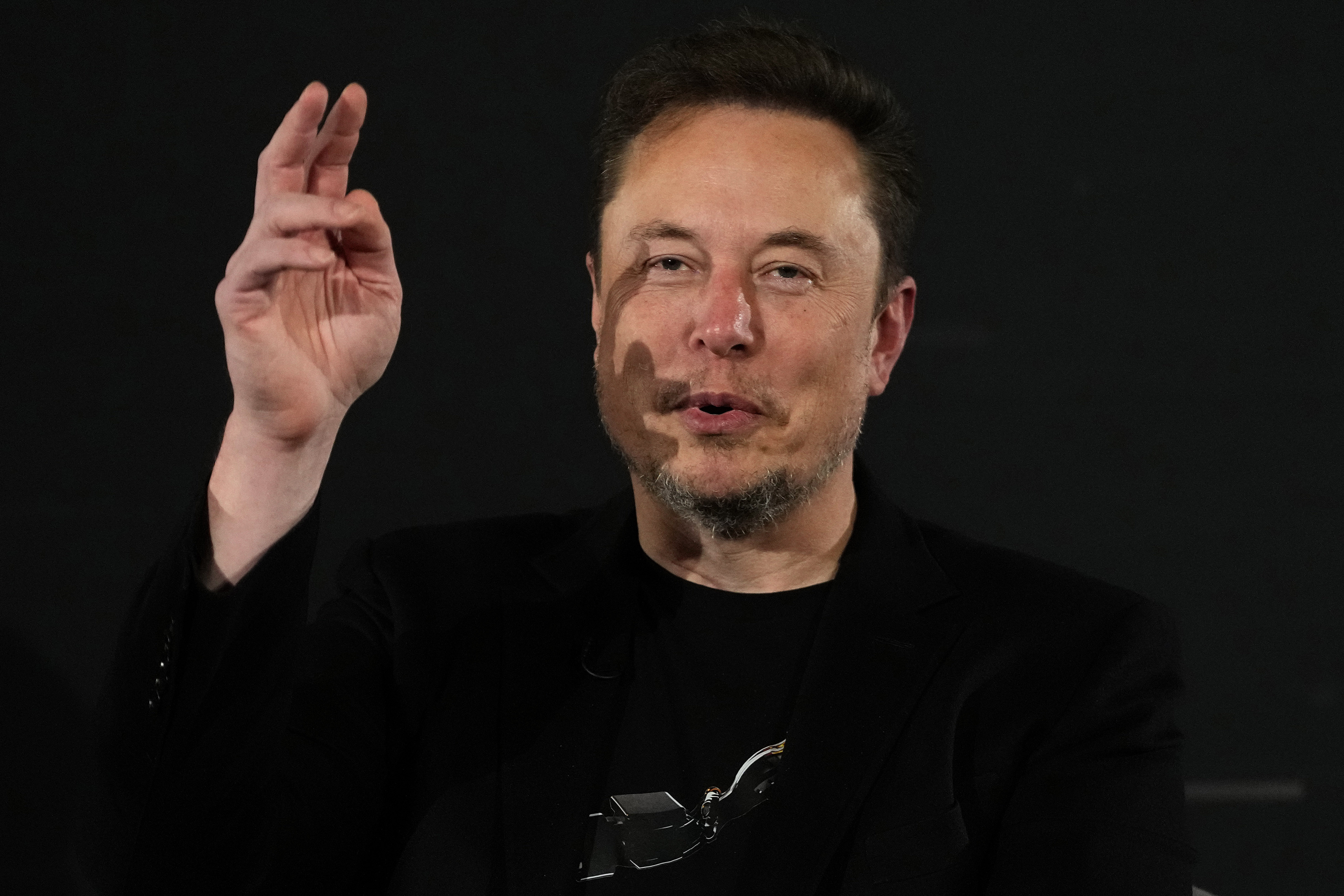 Elon Musk critica a los anunciantes tras el boicot al antisemitismo
