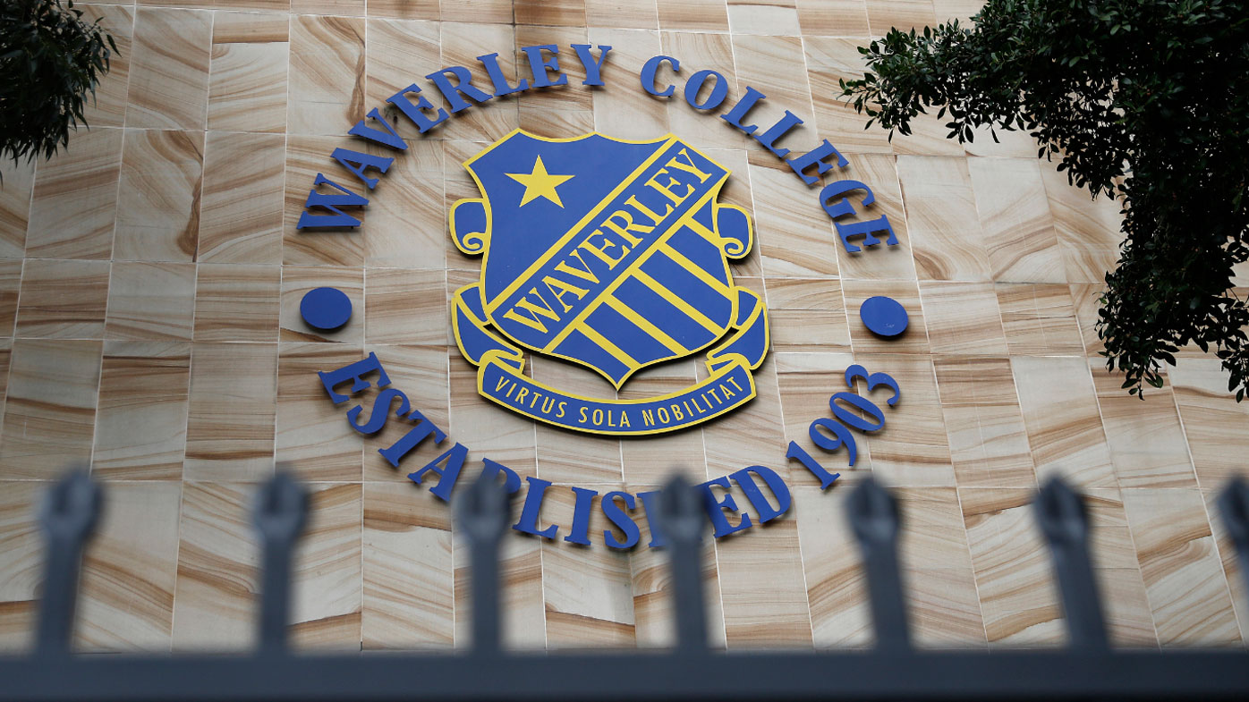 A Year 7 student at Waverly College has tested positive to coronavirus.
