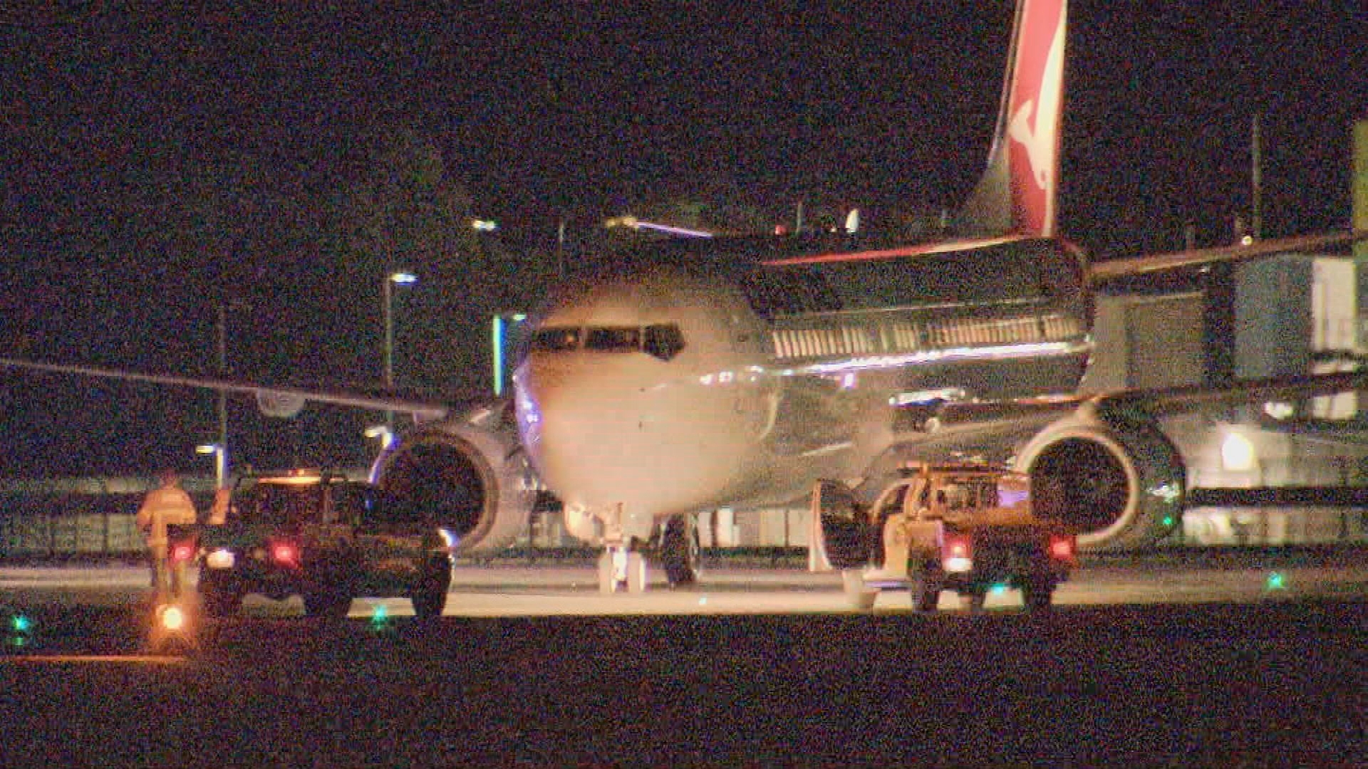 About 120 Qantas customers were stranded inside the plane, with no food or water.