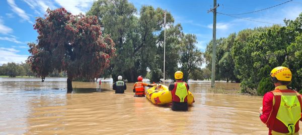 Currently there are two Emergency Warnings out for parts of North Gunnedah. Evacuation centres have been set up at a nearby showground.