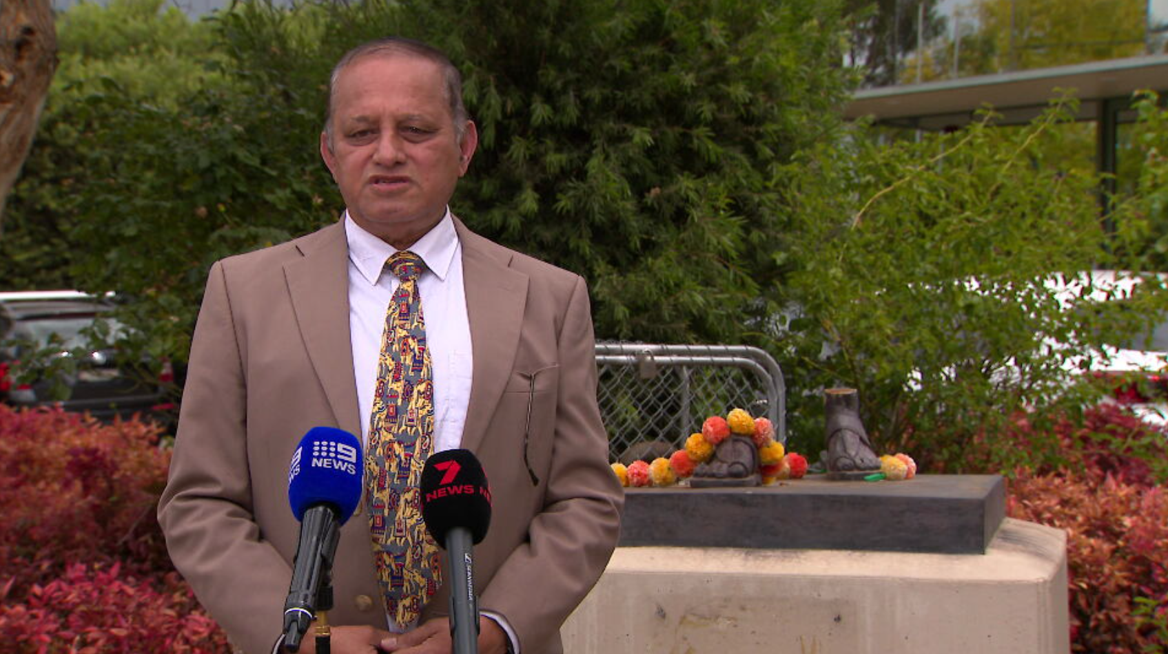 Australian Indian Community Charitable Trust chairperson Vasan Srinivasan said the brazen theft had left the community angry and upset.