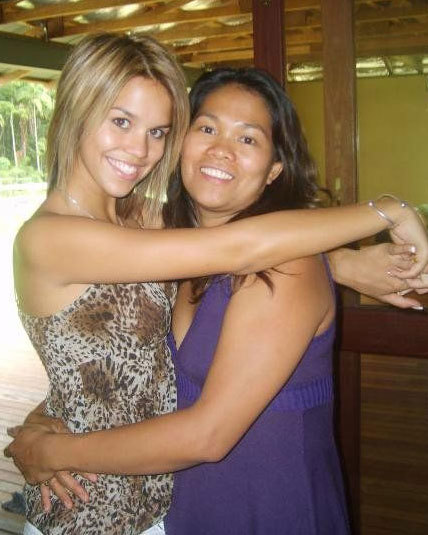 Shari Dawson (left), pictured with her mother before her tumour took hold.