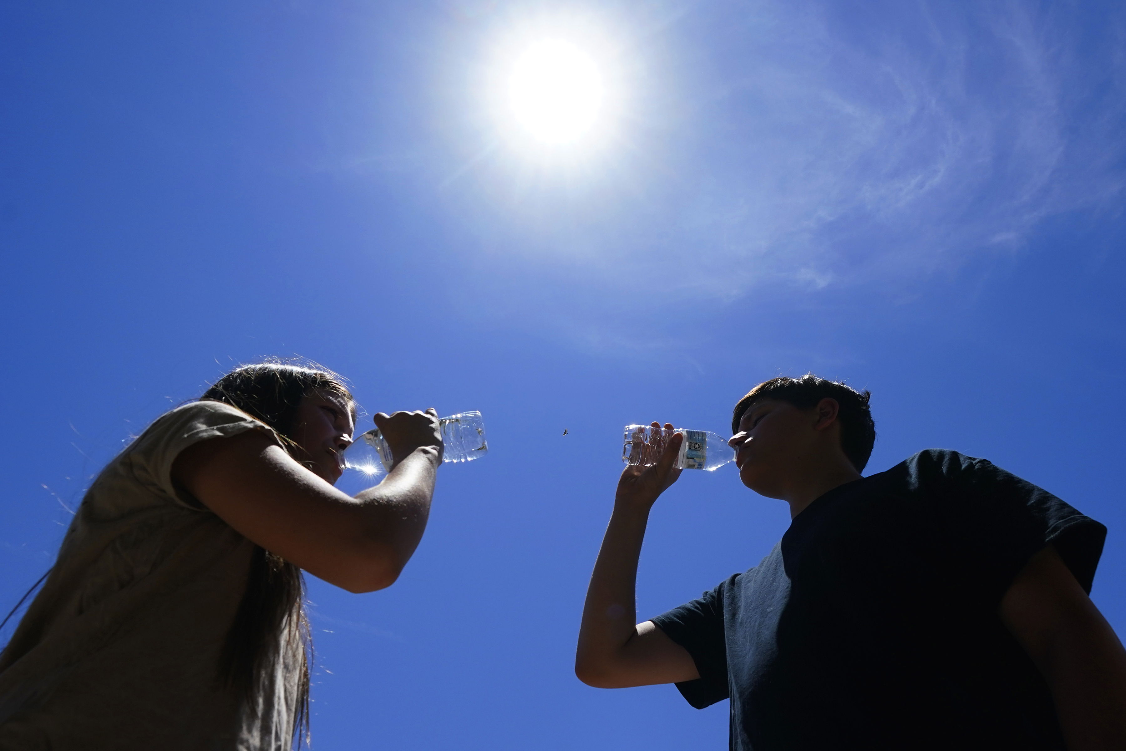 City alcanza al menos 43°C por 19° día consecutivo, batiendo récords