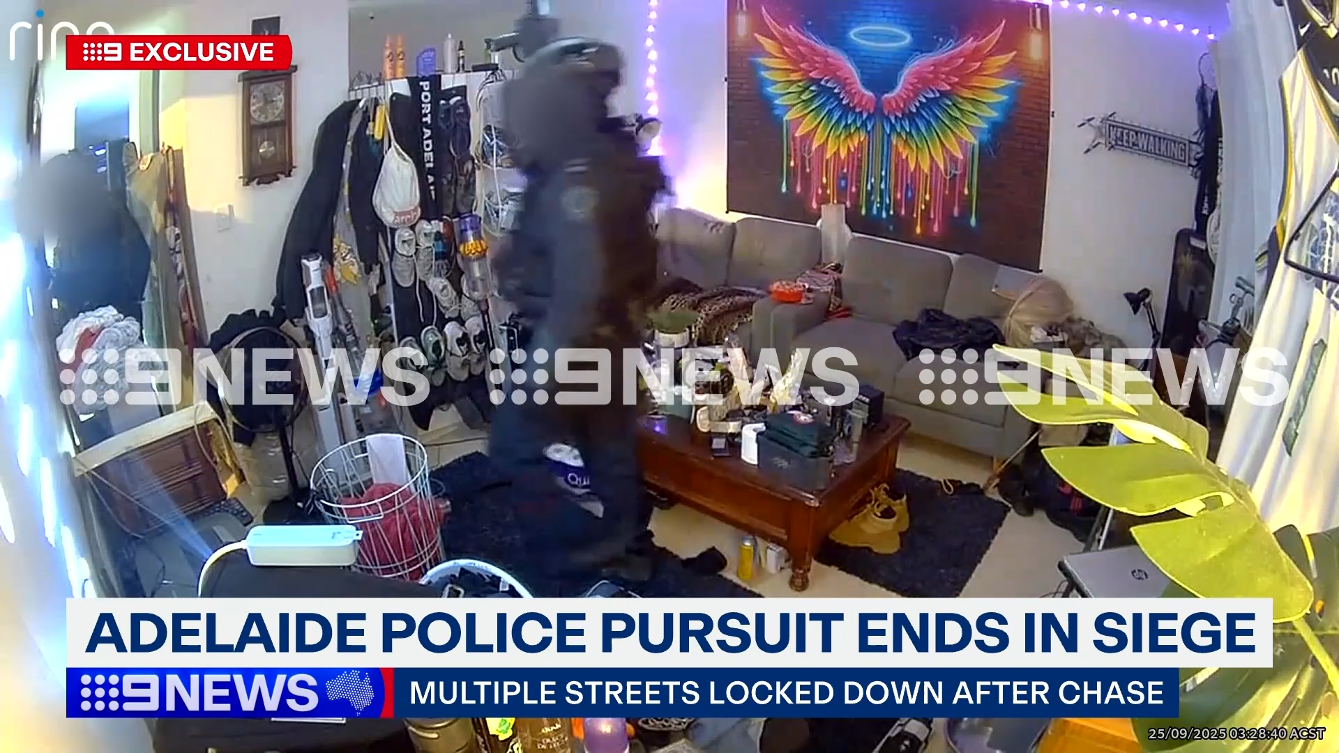 Police siege Hove Adelaide