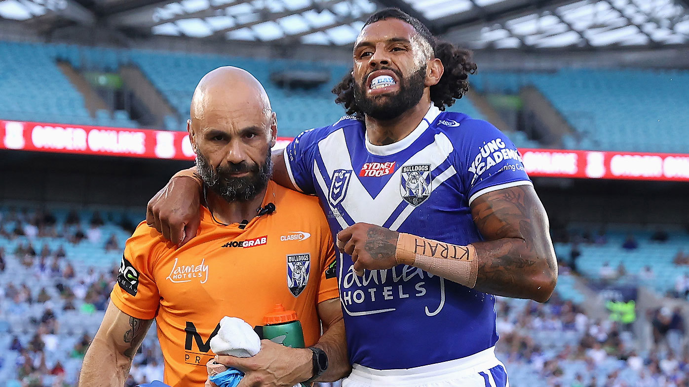 Bulldogs star Josh Addo-Carr left the field in the hands of the trainers after suffering a high ankle sprain