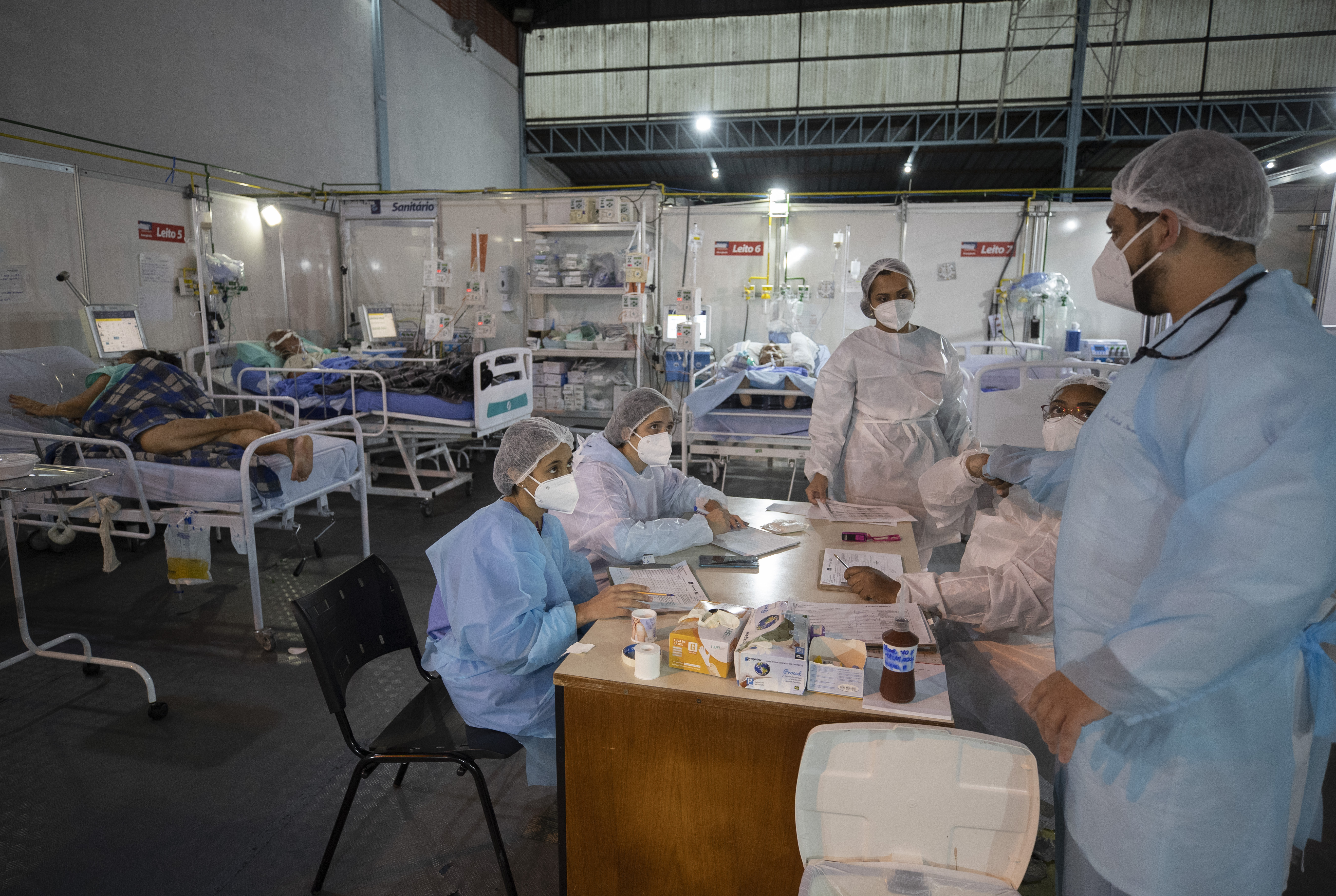 Shortage of intubation drugs threatens Brazil health sector