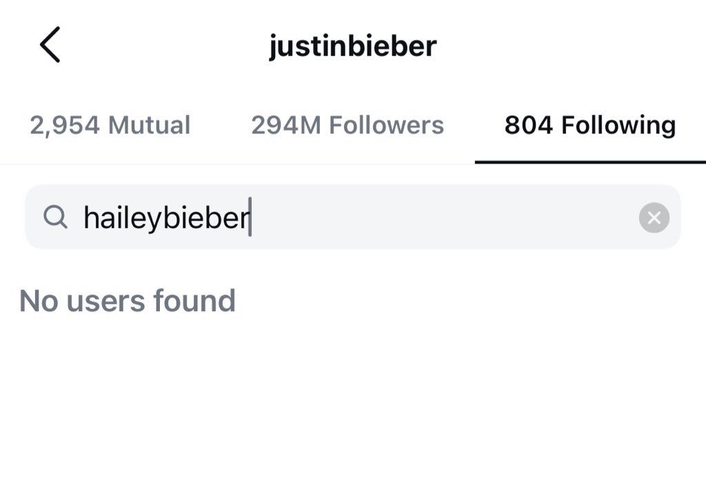 Justin Bieber unfollows his wife Hailey on Instagram