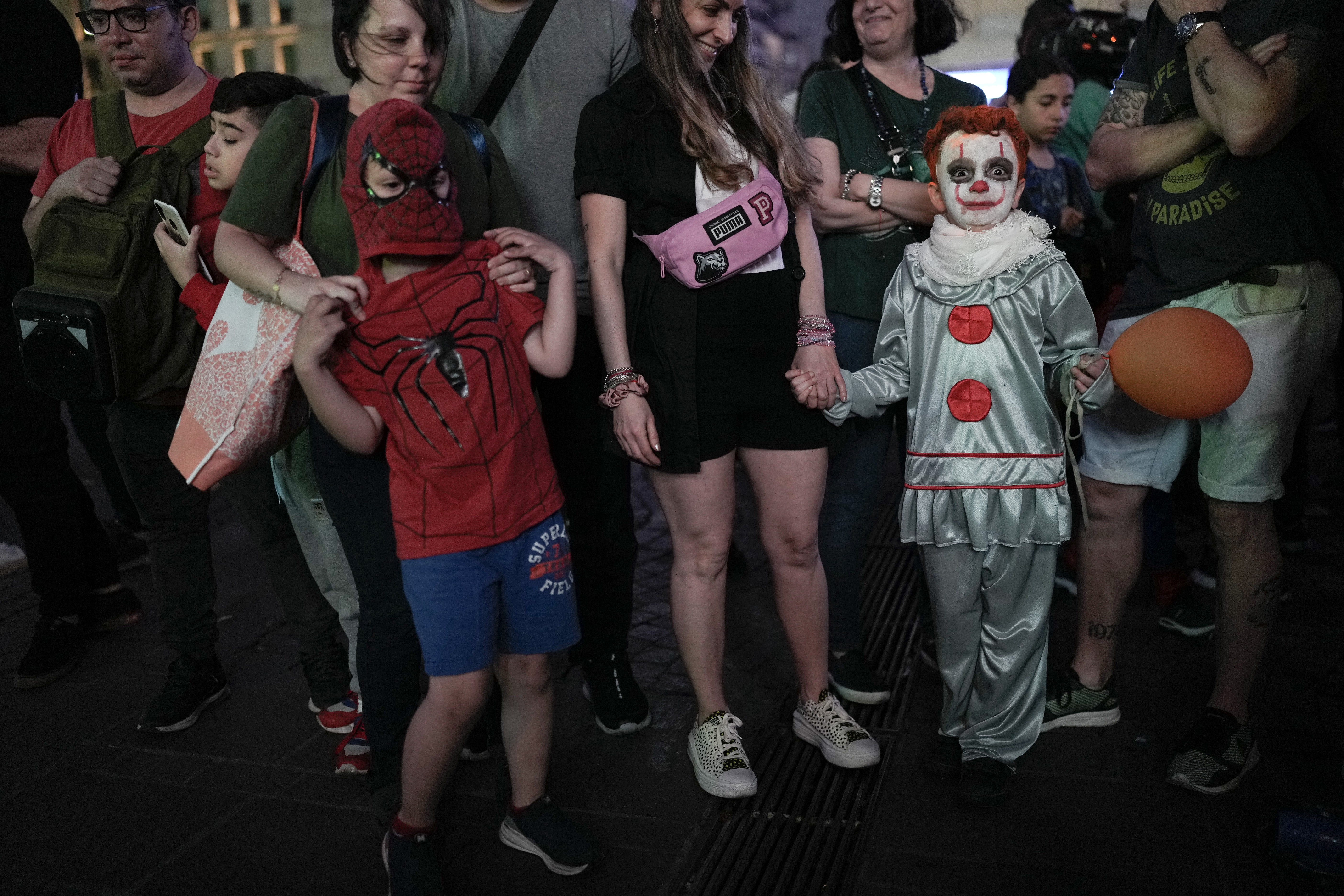 Influencer's bid to set world record Spider-Man gathering brings in  thousands
