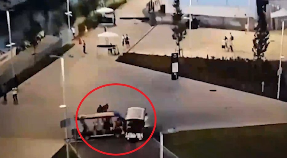 A cart crash marred the world athletics championships.