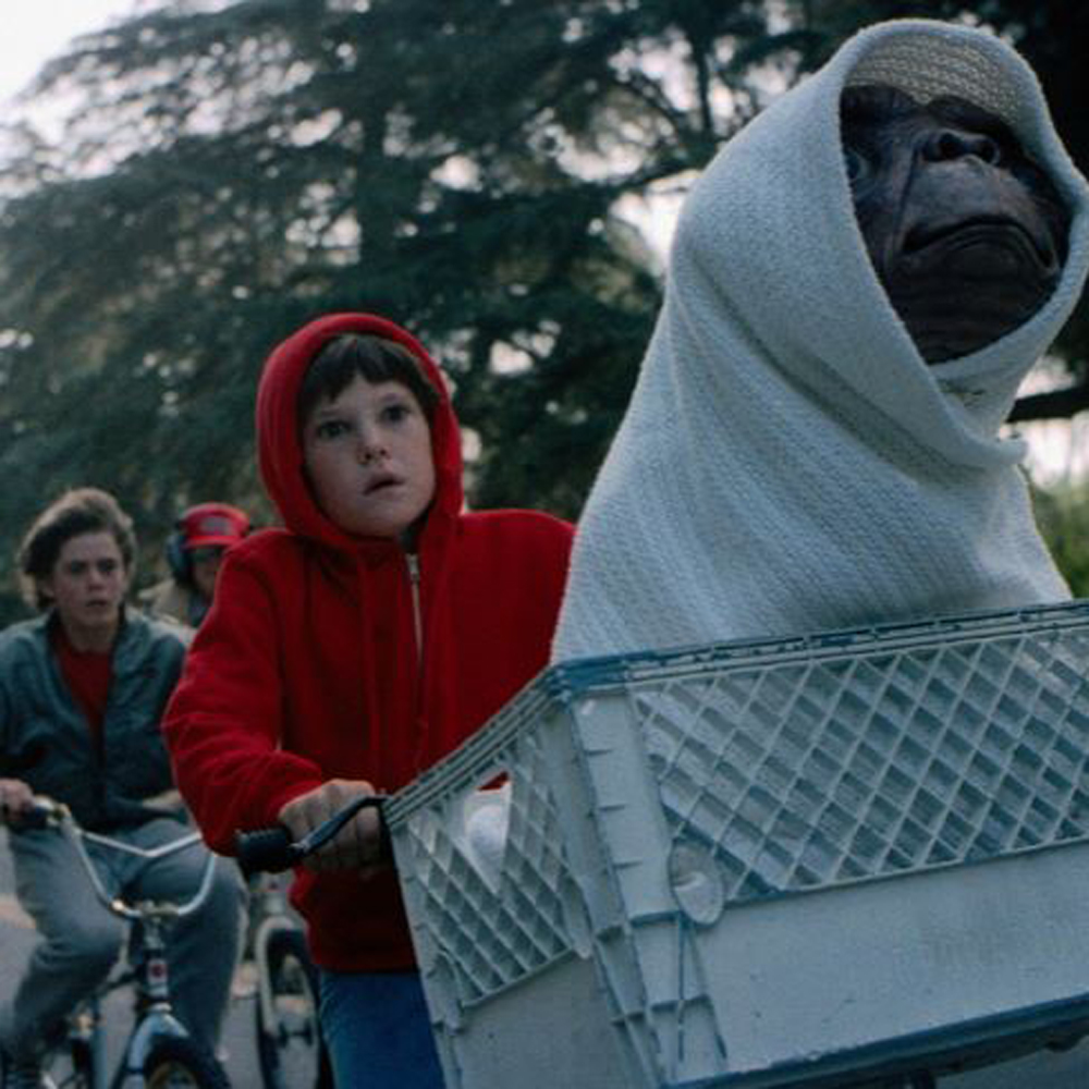 E.T. the Extraterrestrial 80s movie essentials