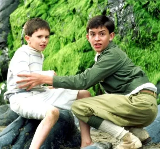 Jonathan Bailey in Five Children and It
