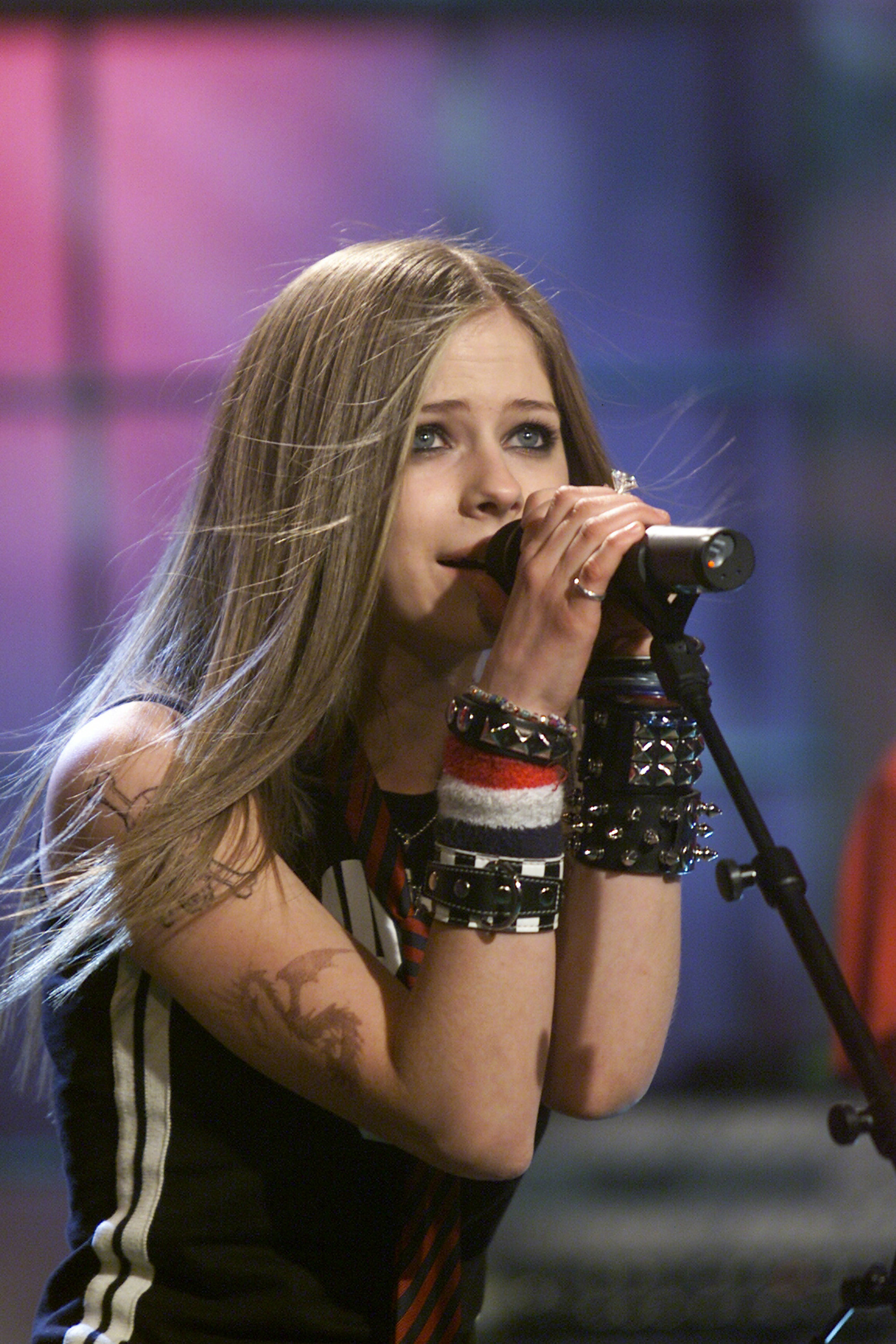 Singer Avril Lavigne performs on June 6, 2002 