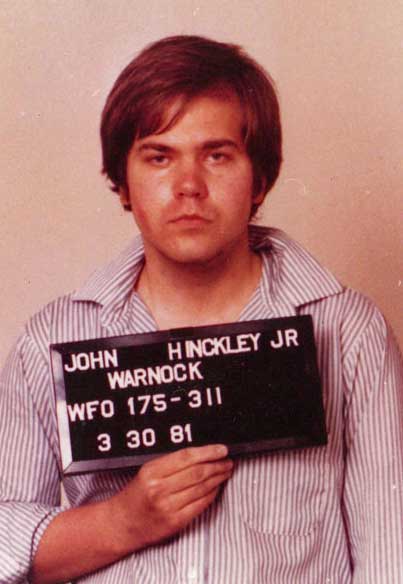 John Hinckley Jr, entonces de 26 años, le disparó a Reagan en un intento delirante de impresionar a la actriz Jodie Foster.