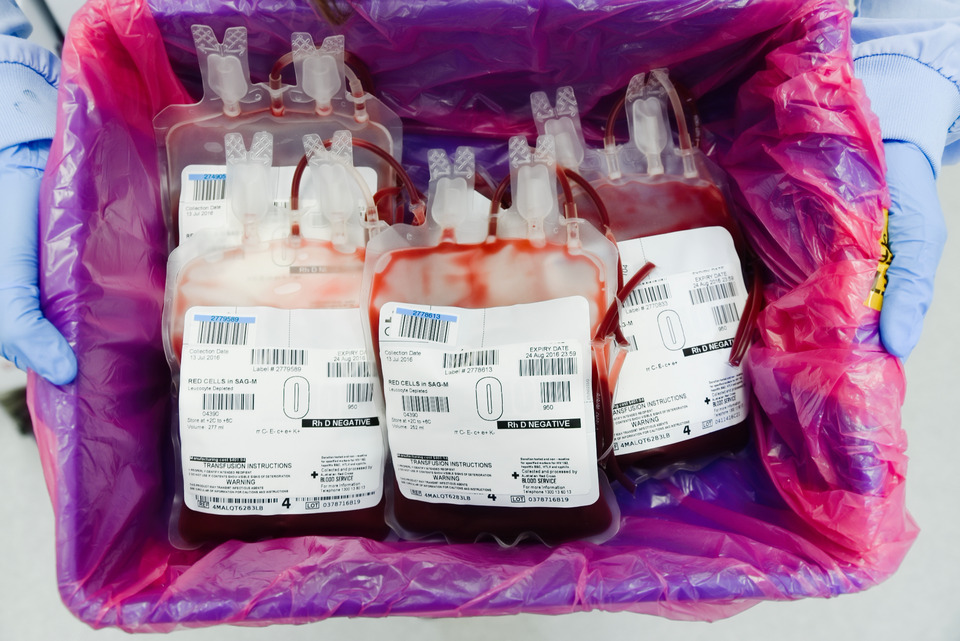 Blood donations Omicron