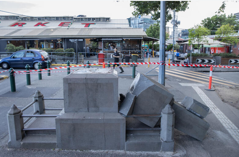 AUS DAY VANDALISM: AJohn Batman statue cut in half, destroyed by vandals on Queen St near Queen Victoria Market. Melbourne 25.01.25